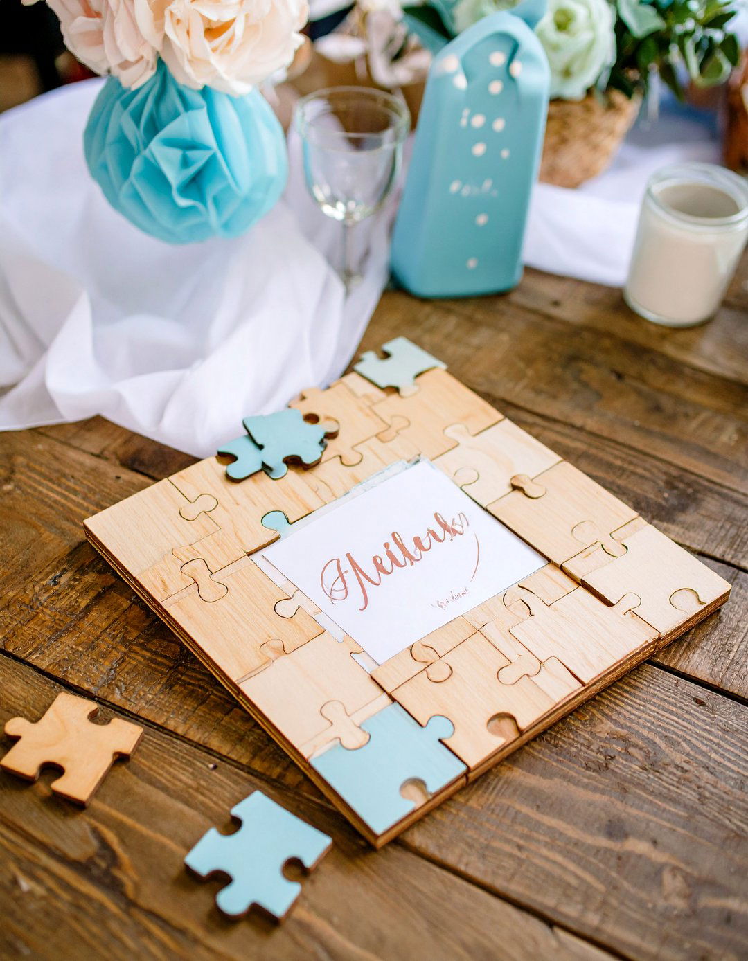 A Jigsaw Puzzle Guest Book - 30 baby shower guest book ideas
