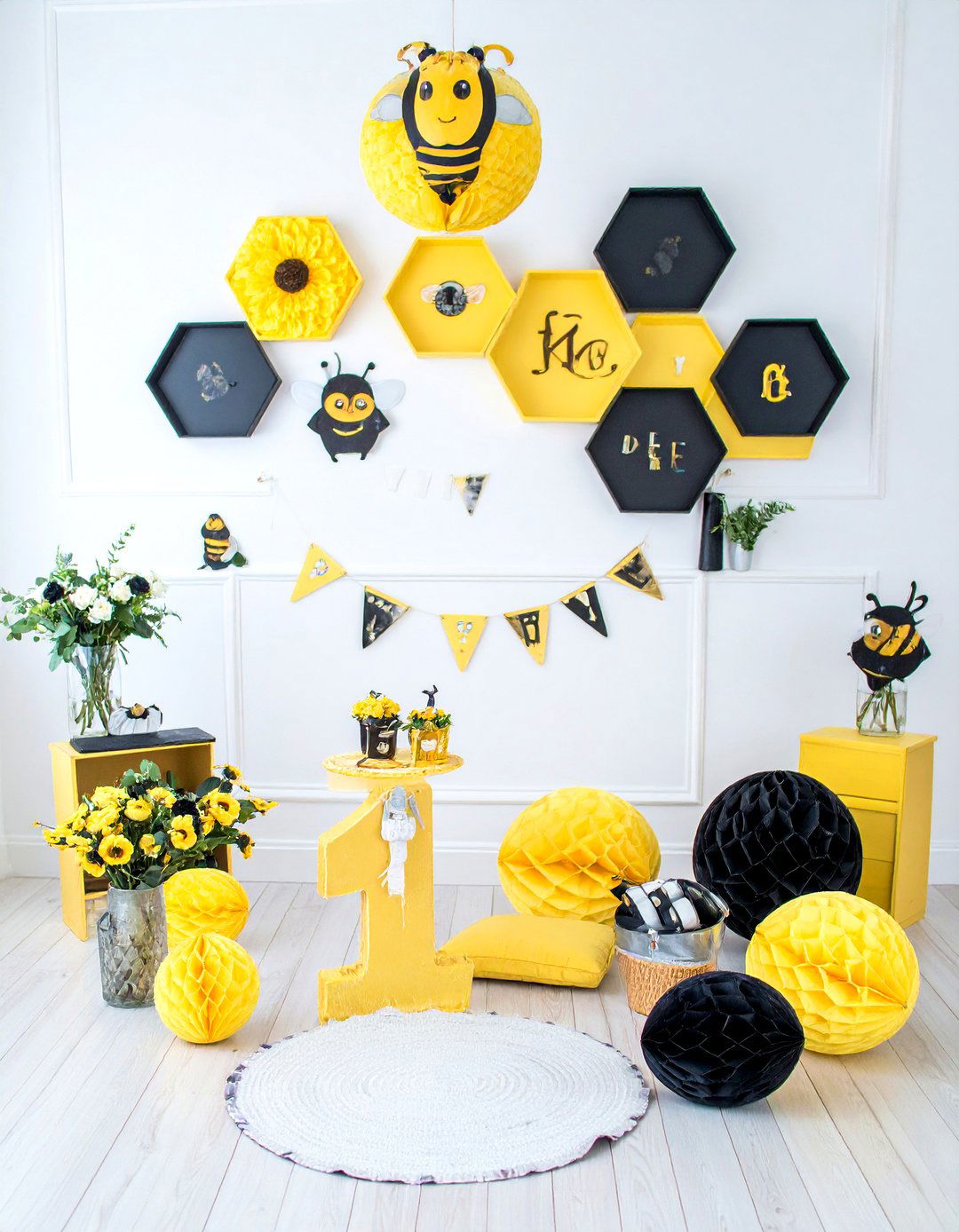 A Little Honey Bee Baby Shower - 30 baby shower theme ideas