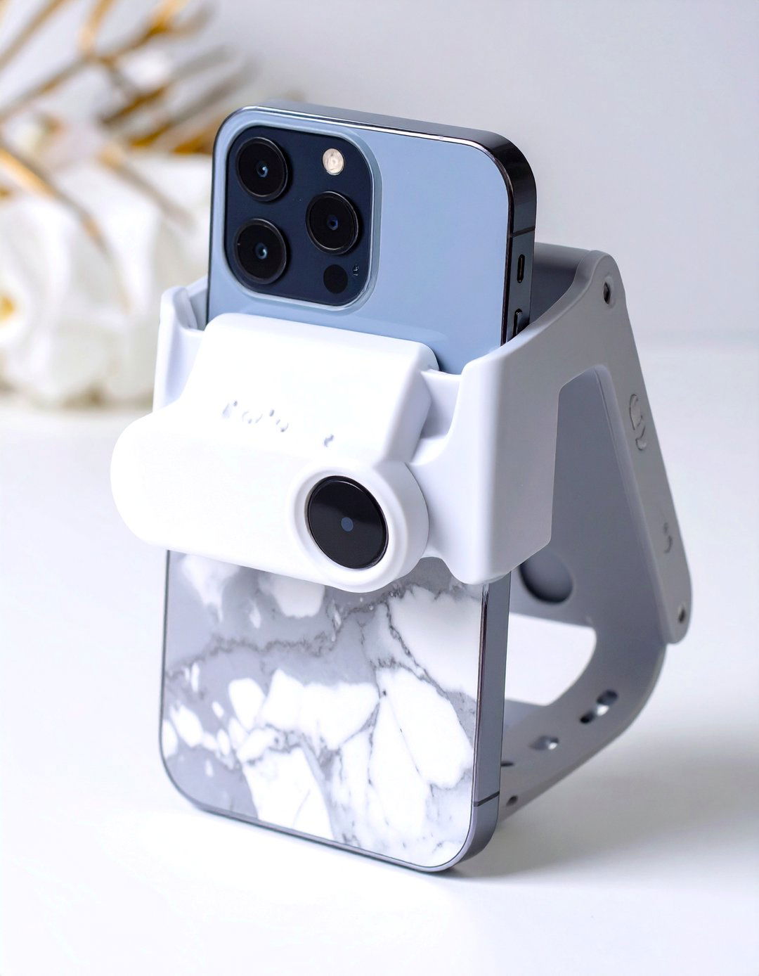 A Phone Pop Up Grip - 30 baby shower game gift ideas