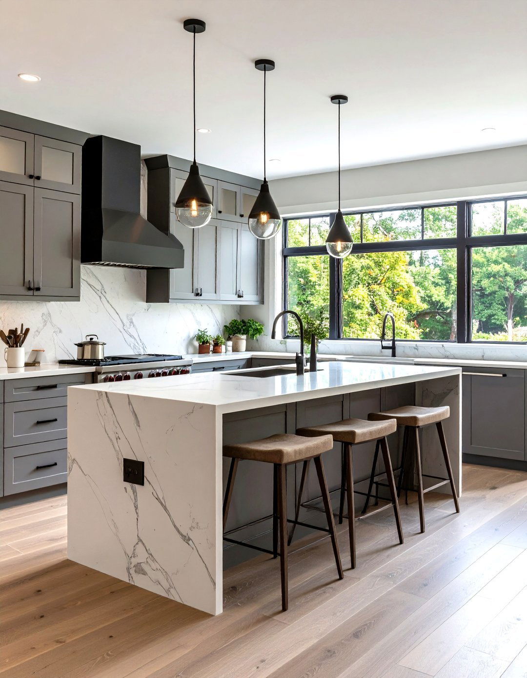 A Transitional Style Kitchen - 30 kitchen update ideas