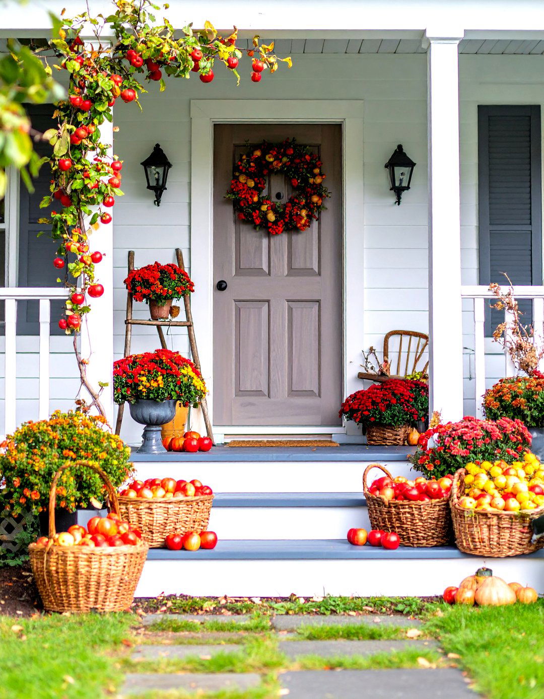 Apple Orchard Inspired Porch - 30 fall porch ideas