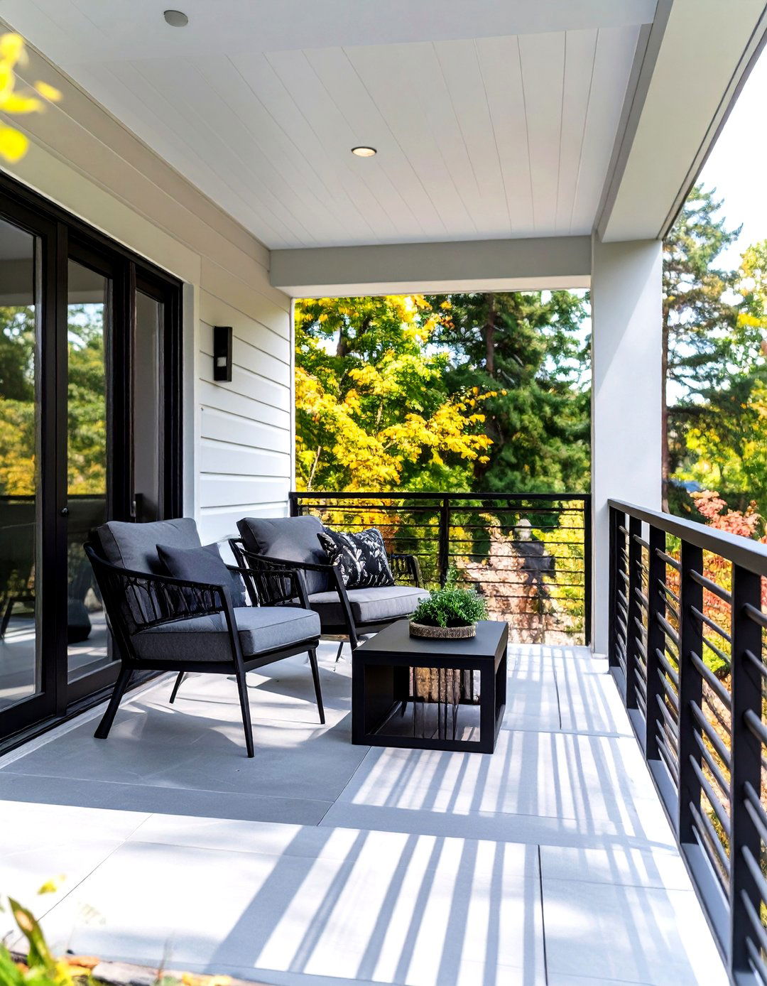 Black Horizontal Bar Porch Railing - 30 modern front porch railing ideas