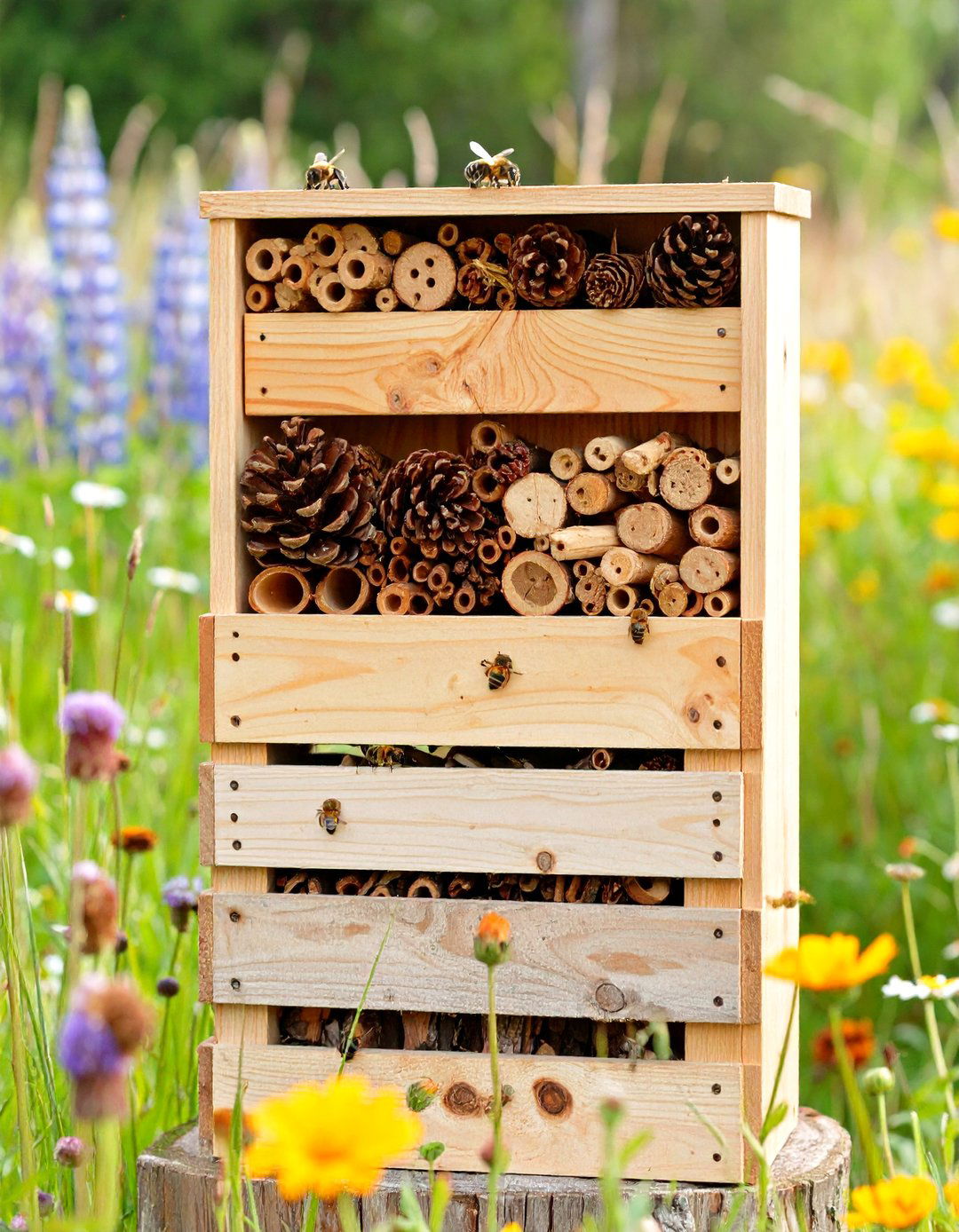 Building a Bug Hotel - 30 sustainable garden design ideas
