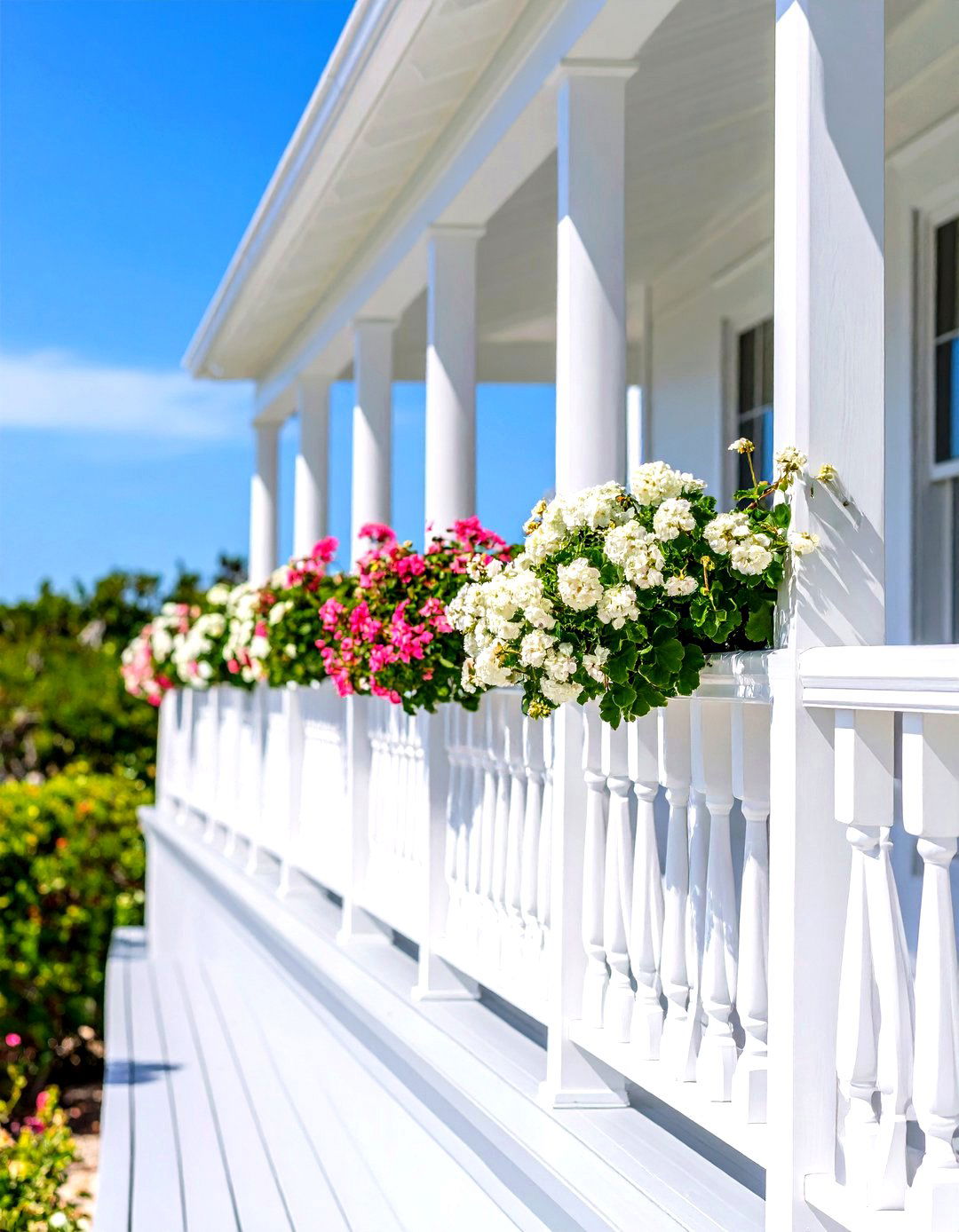 Chippendale Pattern Porch Railing - 30 porch railing designs