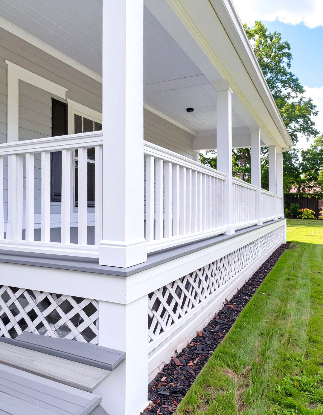 Classic White Vinyl Lattice Skirting - 30 deck lattice ideas