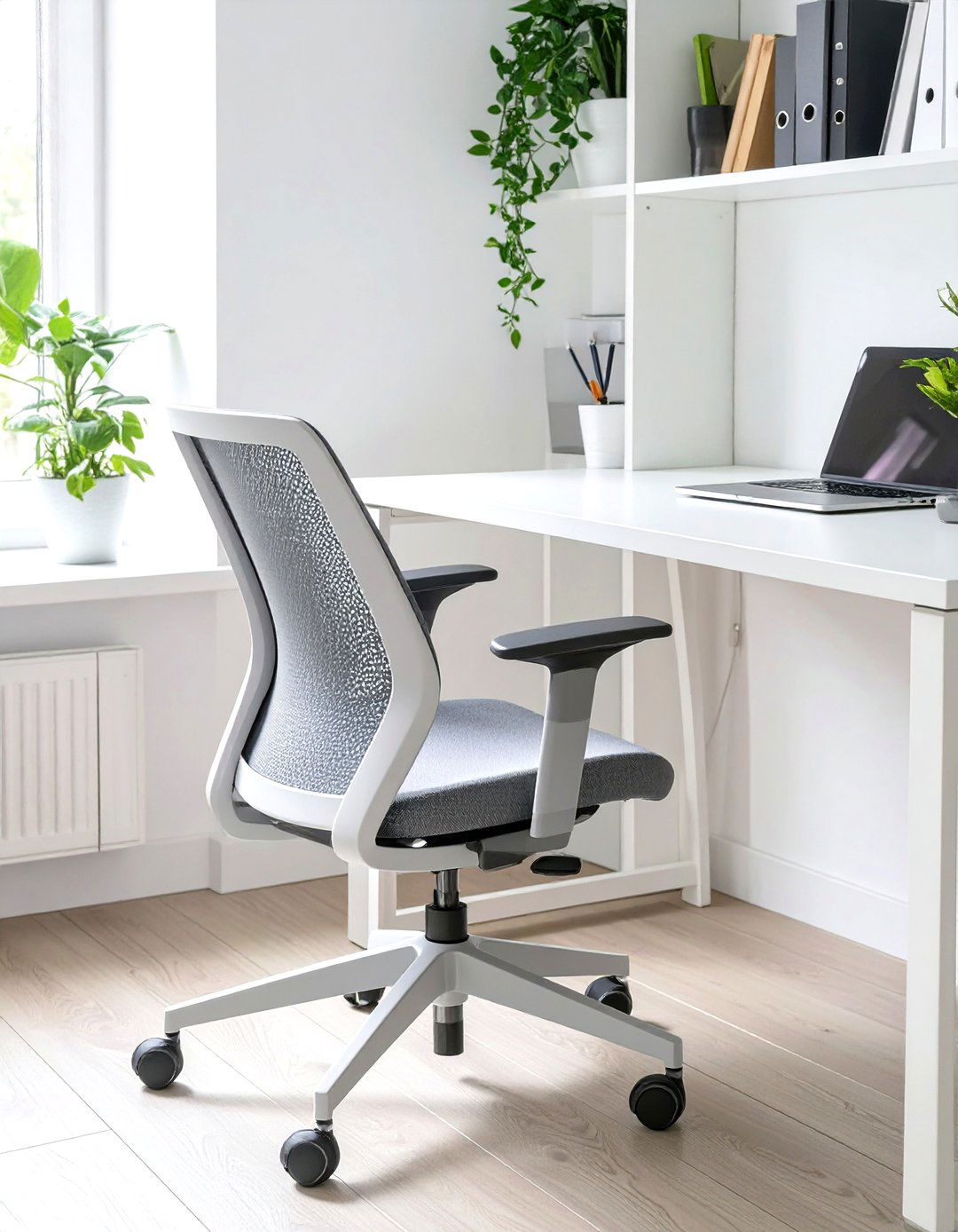 Compact Ergonomic Chair Solution - 30 small office space ideas