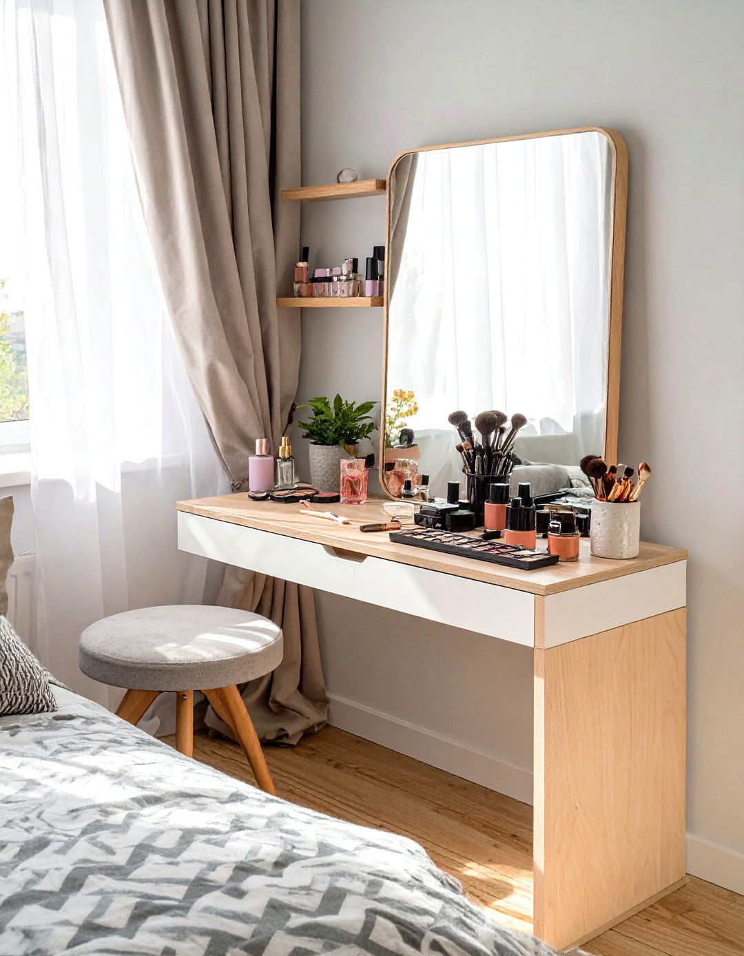 Compact Vanity with Vertical Mirror - 30 small teen bedroom ideas