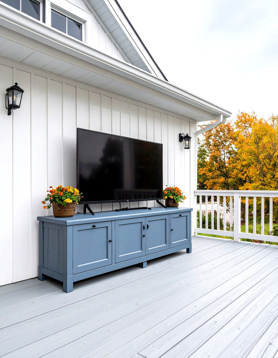 DIY Outdoor TV Mount Enclosure Box - 30 outdoor tv mount ideas