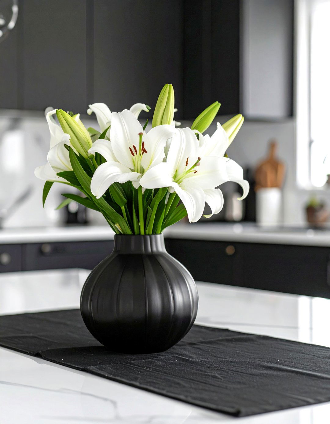 Elegant Monochrome Statement - 30 kitchen table decorations ideas