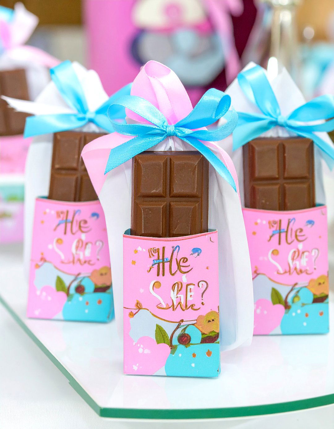 Gourmet Chocolate Bar Favors - 30 baby shower favor ideas