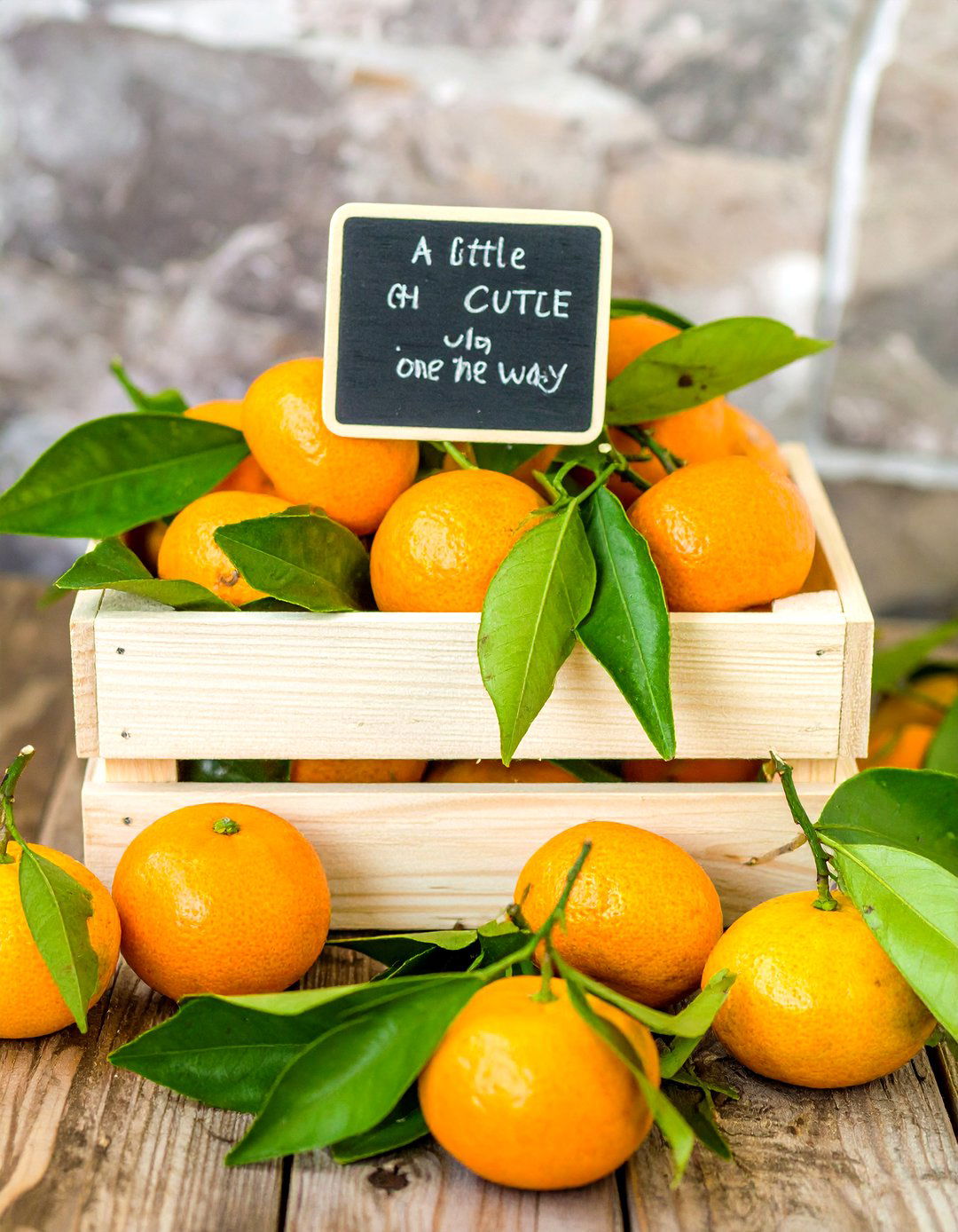 Little Cutie Clementine Box - 30 baby shower centerpiece ideas