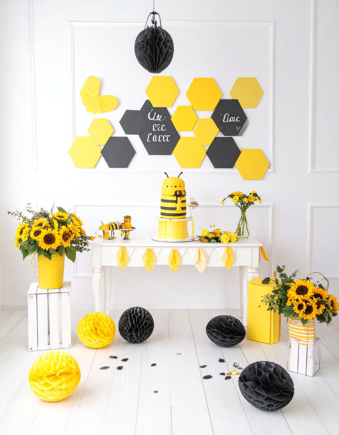 Little Honey Bee Themed Baby Shower - 30 unique baby shower ideas