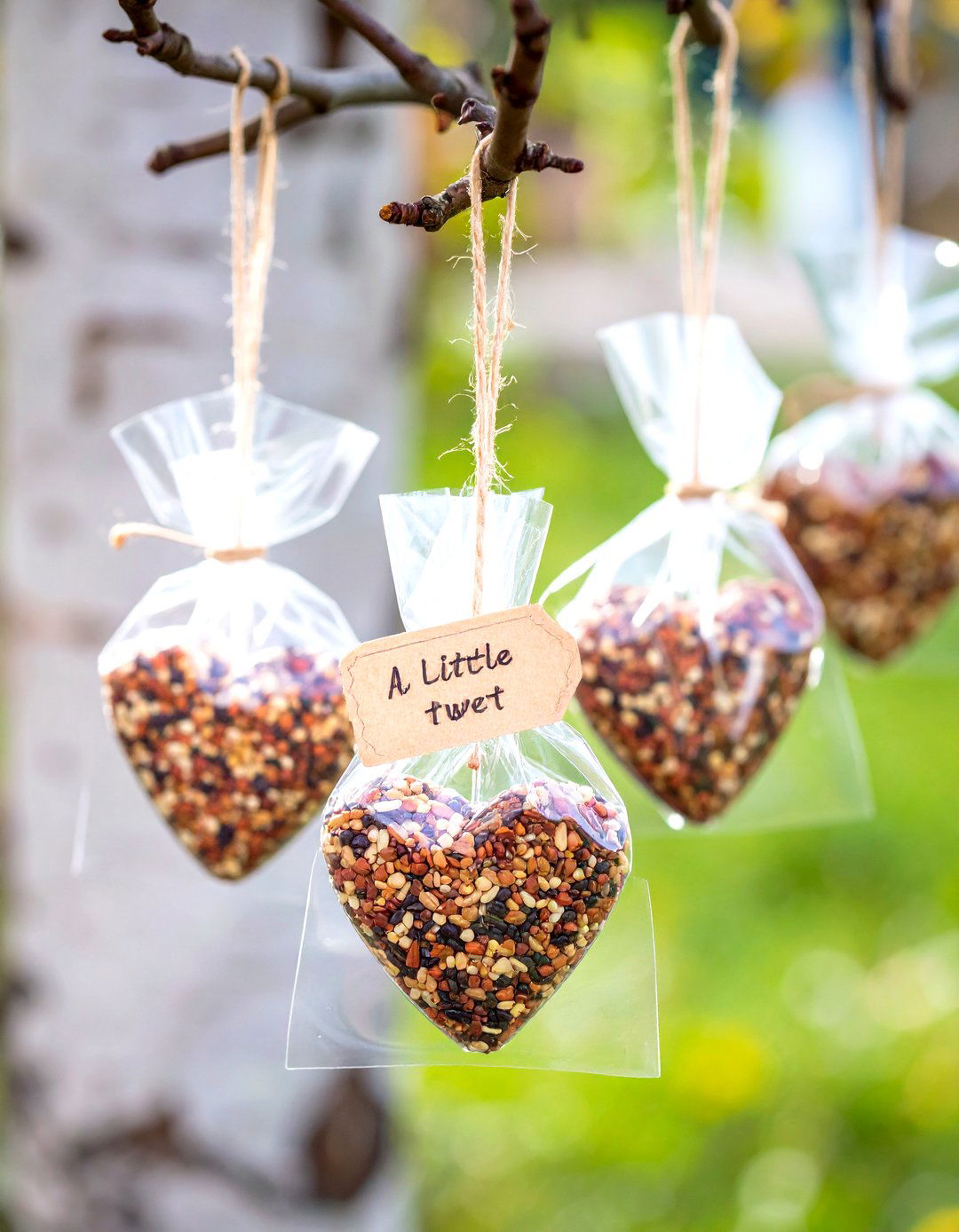 Mini Birdseed Ornaments - 30 baby shower favors ideas