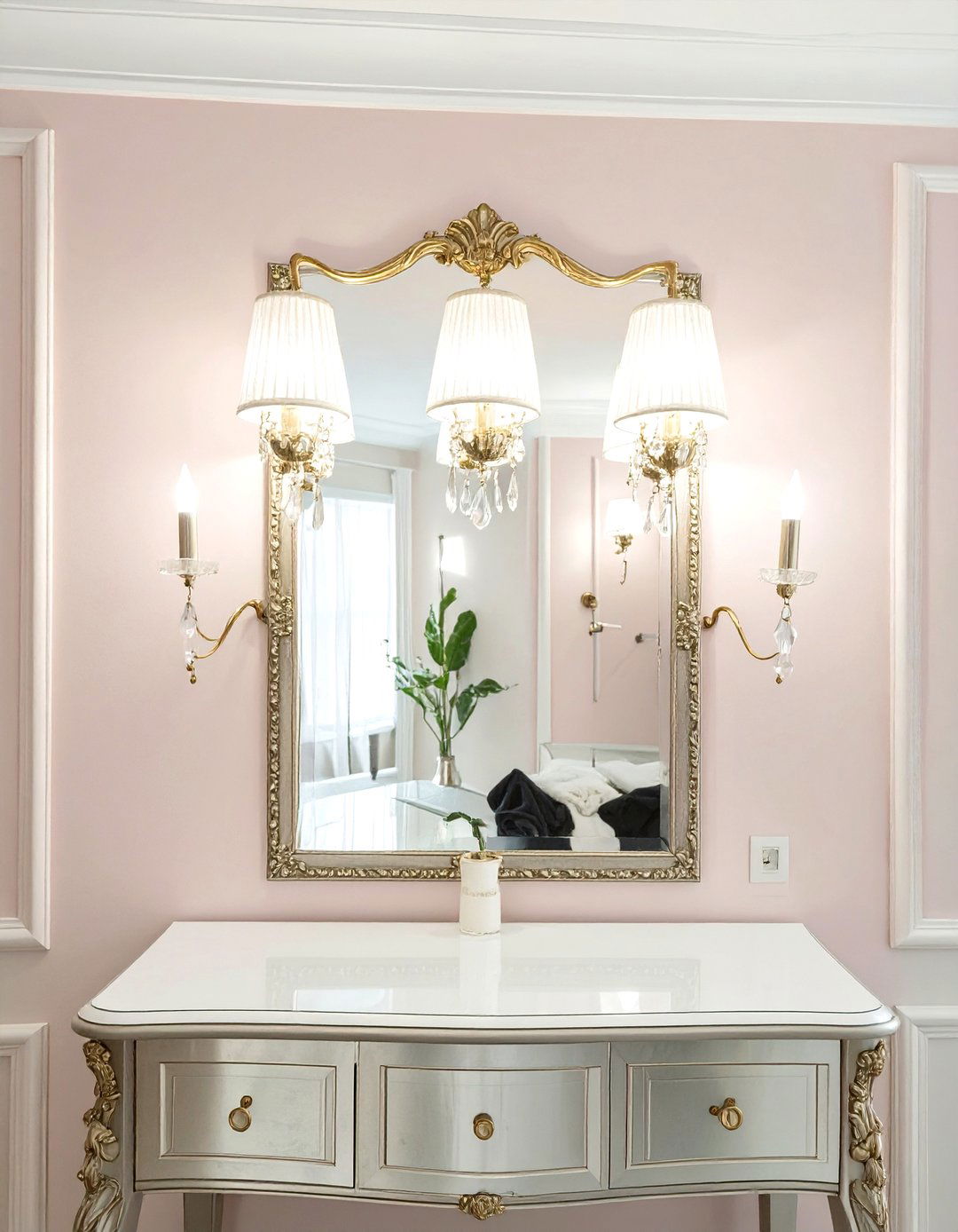 Ornate Crystal Vanity Lights - 30 vanity lighting ideas