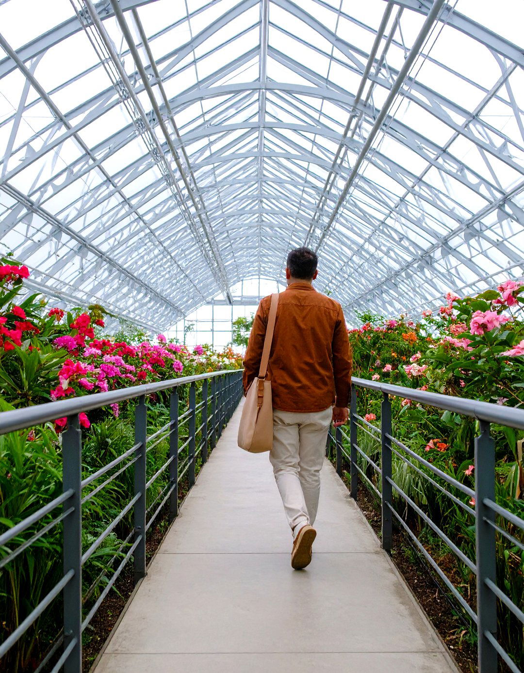 Peak Design Backpack for a Botanical Garden Visit - 30 peak design outdoor backpack ideas