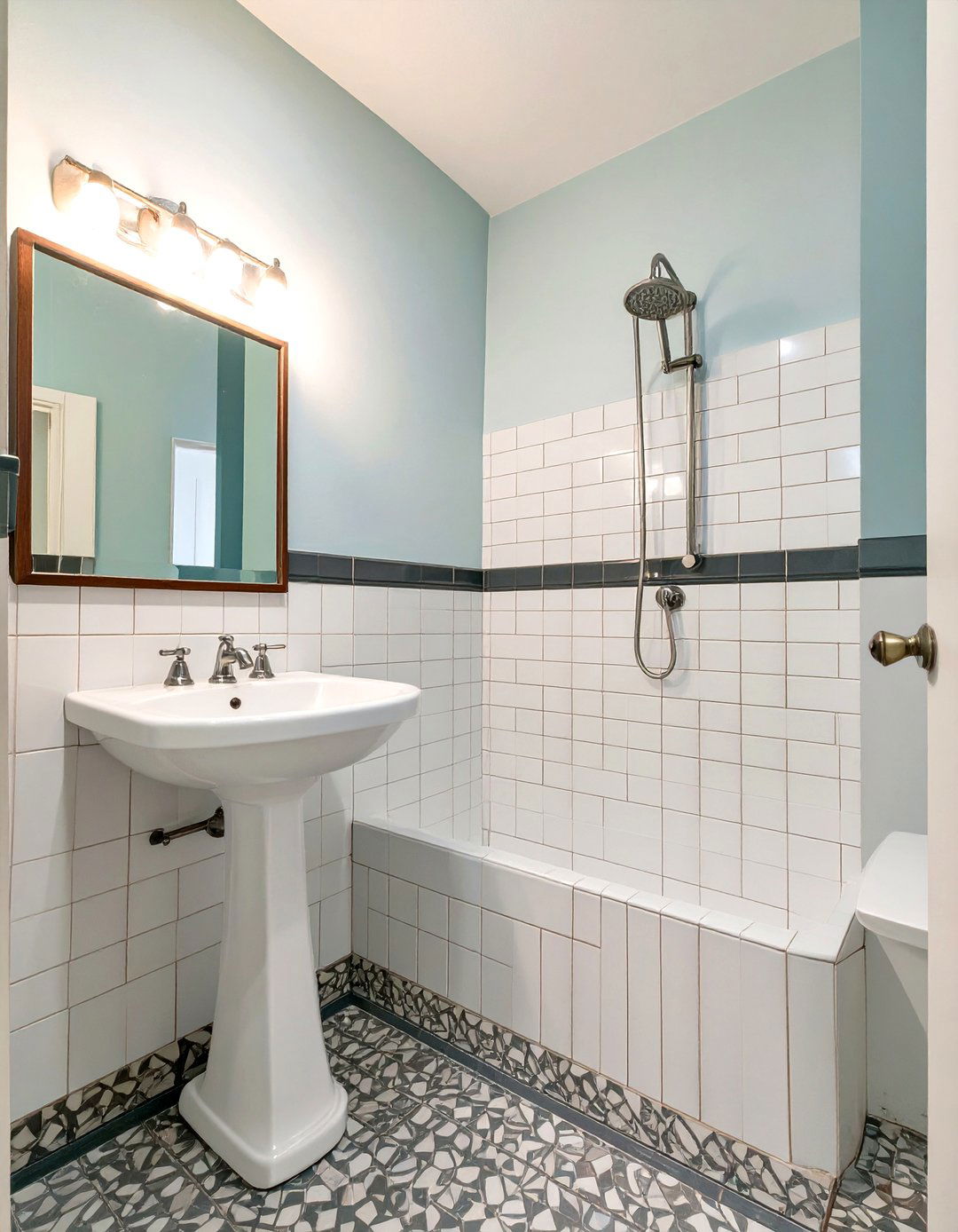 30 Shower Surround Ideas for a Fast Bath Update