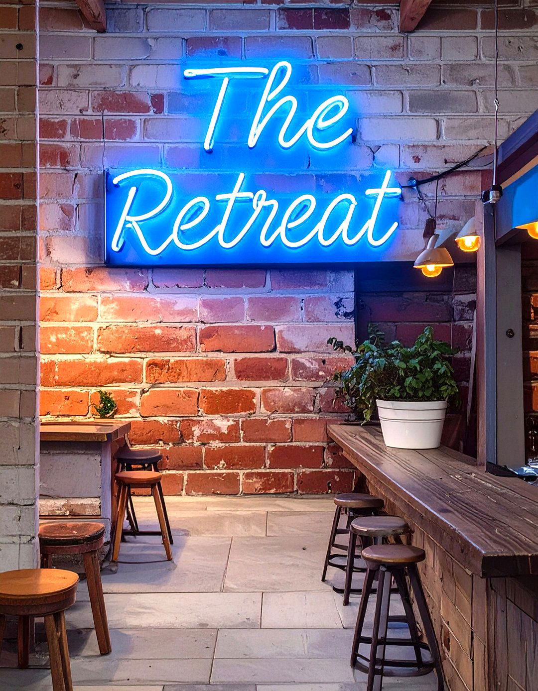 Personalized Neon Sign - 30 simple garage man cave ideas