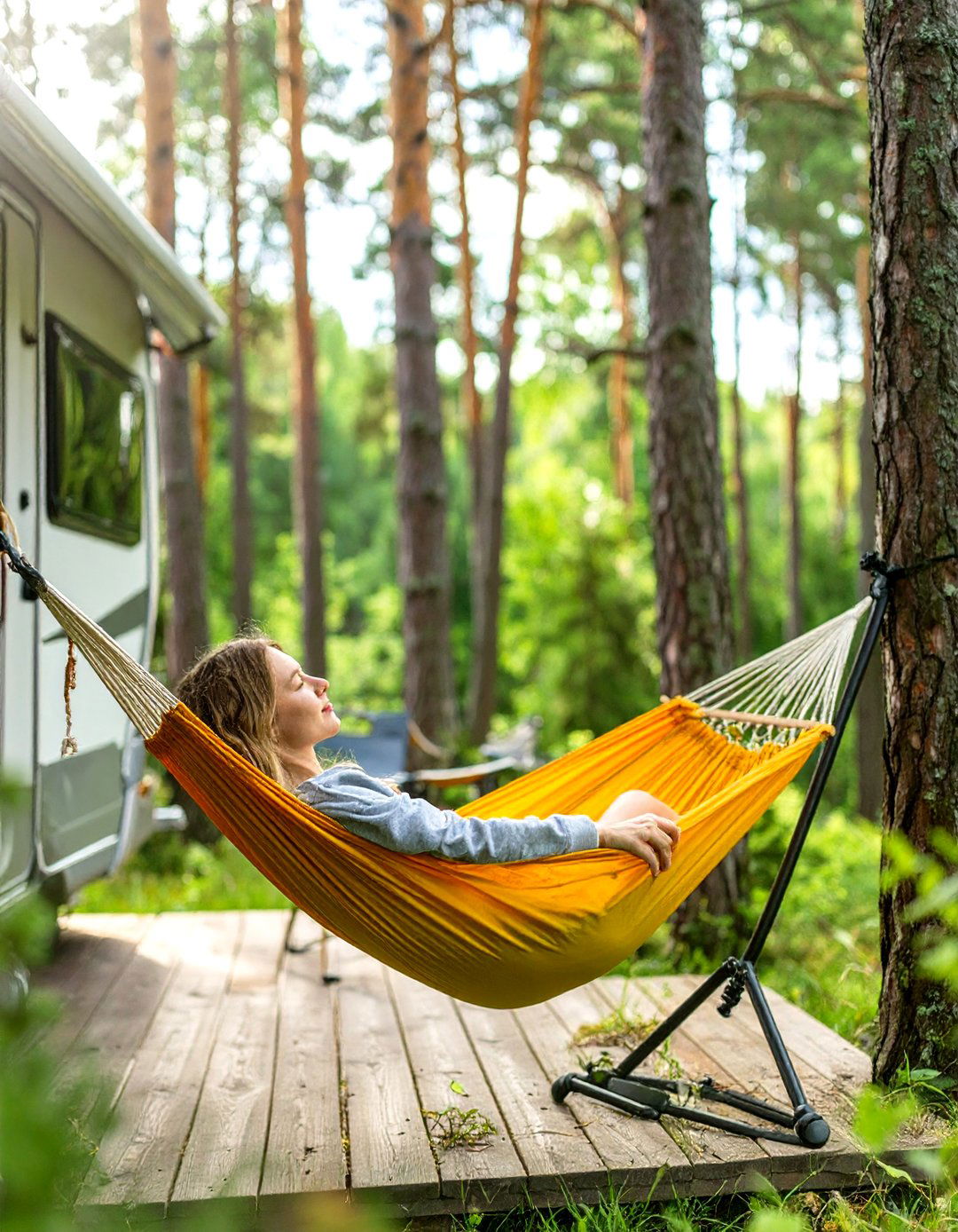 RV Patio with a Hammock Stand - 30 rv patio ideas