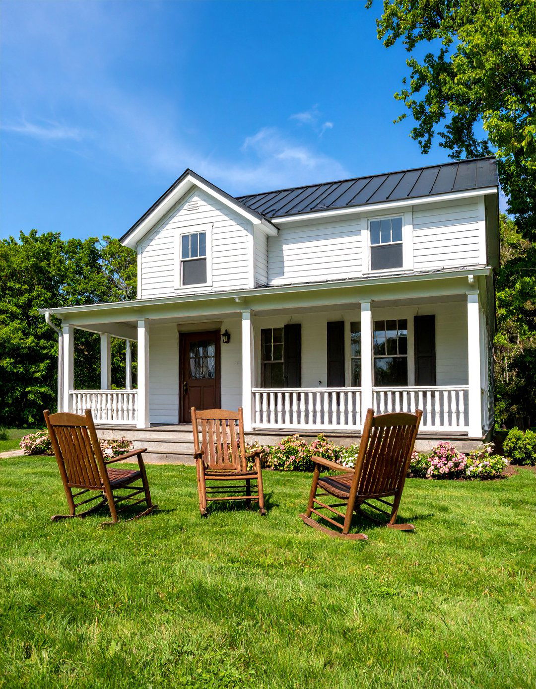 Rustic Farmhouse House Design - 30 2 storey house design ideas