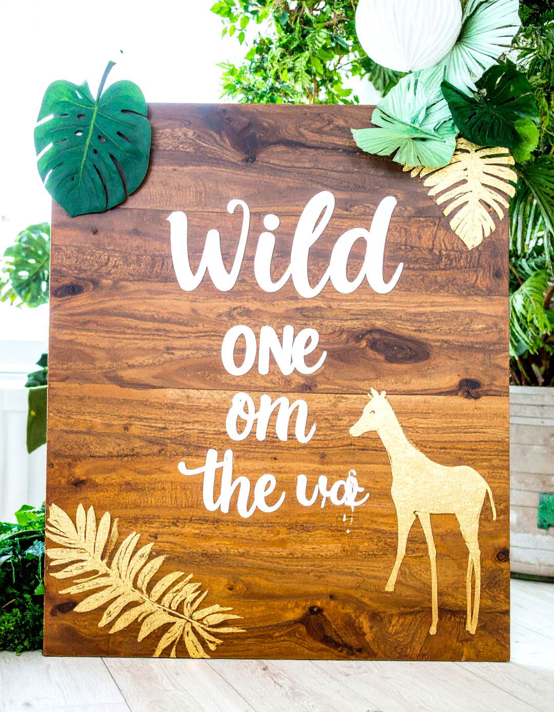 Safari Wild One on the Way Sign - 30 baby shower sign ideas