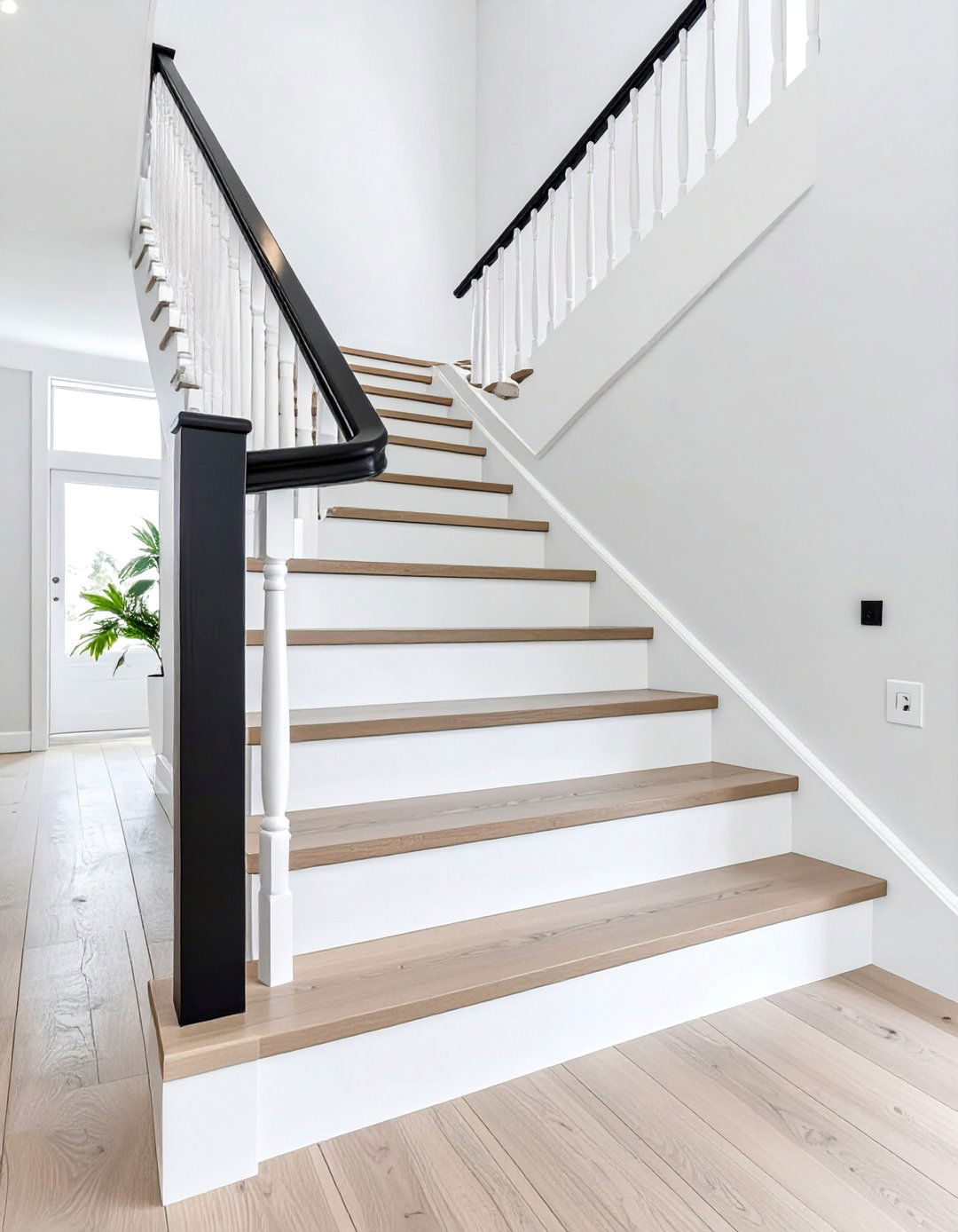 Stairway with Contrasting Handrail - 30 stairway decor ideas