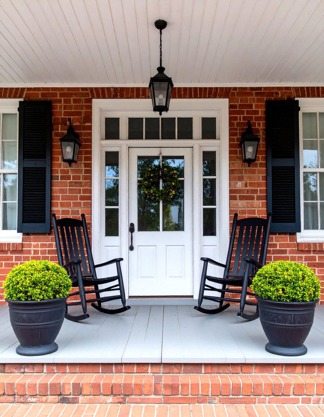 Symmetrical Colonial Porch Design - 30 front porch design ideas photos
