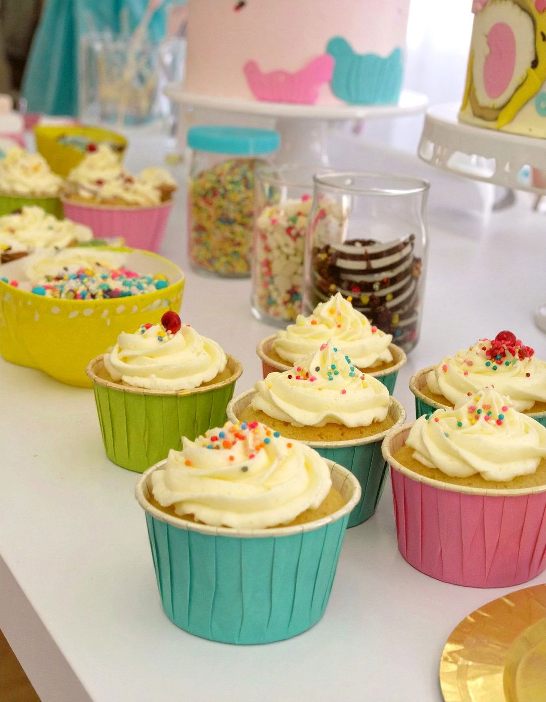 The Build a Memory Cupcake Decorating Station - 30 baby shower dessert ideas