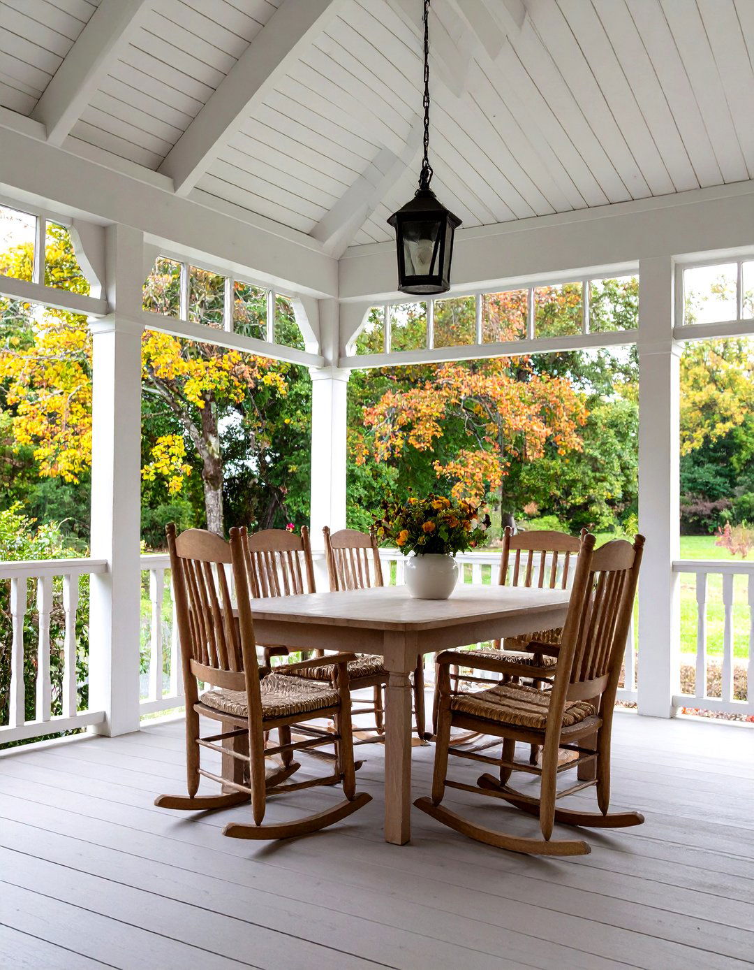 The Farmhouse Style Screened Porch - 30 enclosed patio ideas on a budget