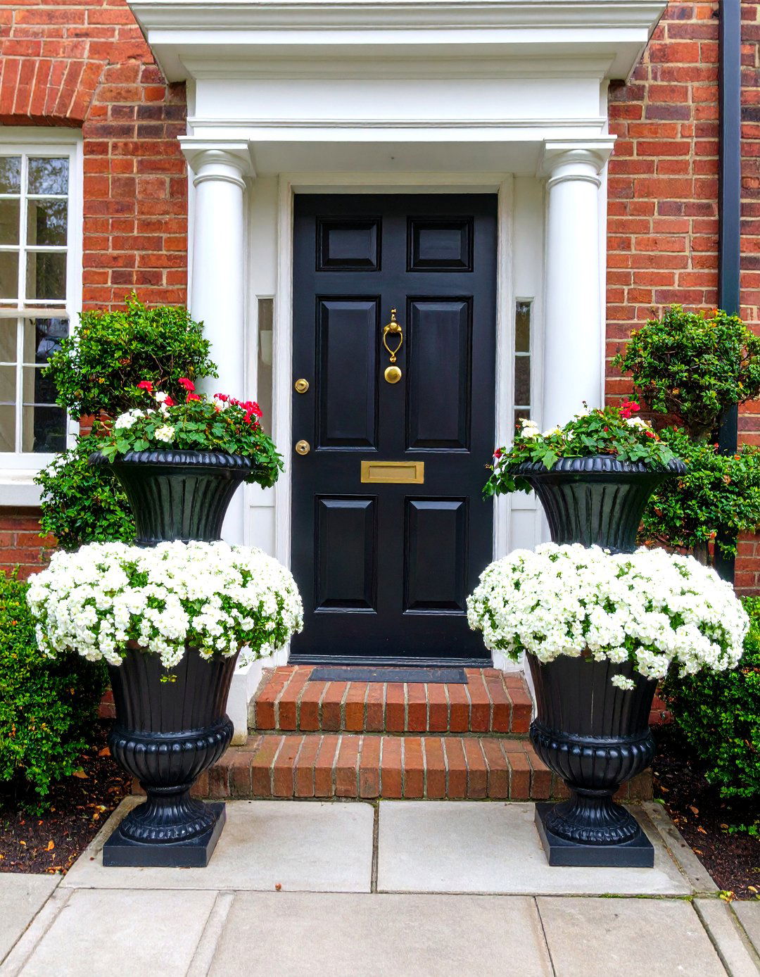The Front Landscape with Symmetrical Urns - 30 front landscape ideas