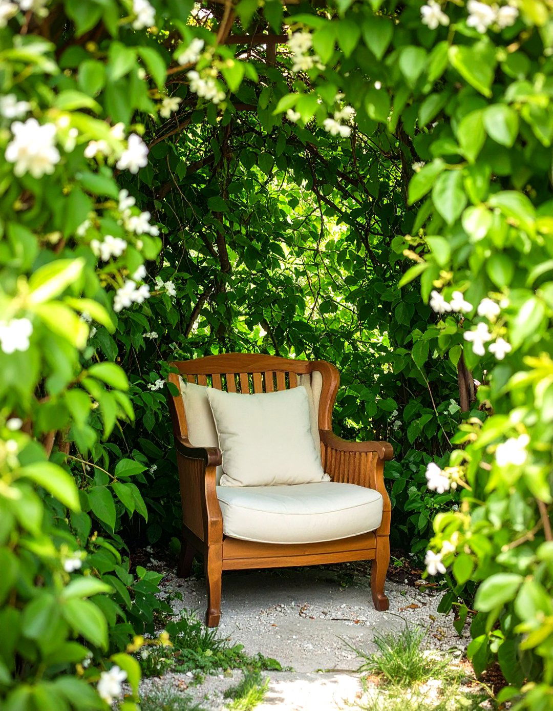The Hidden Garden Nook - 30 modern garden ideas