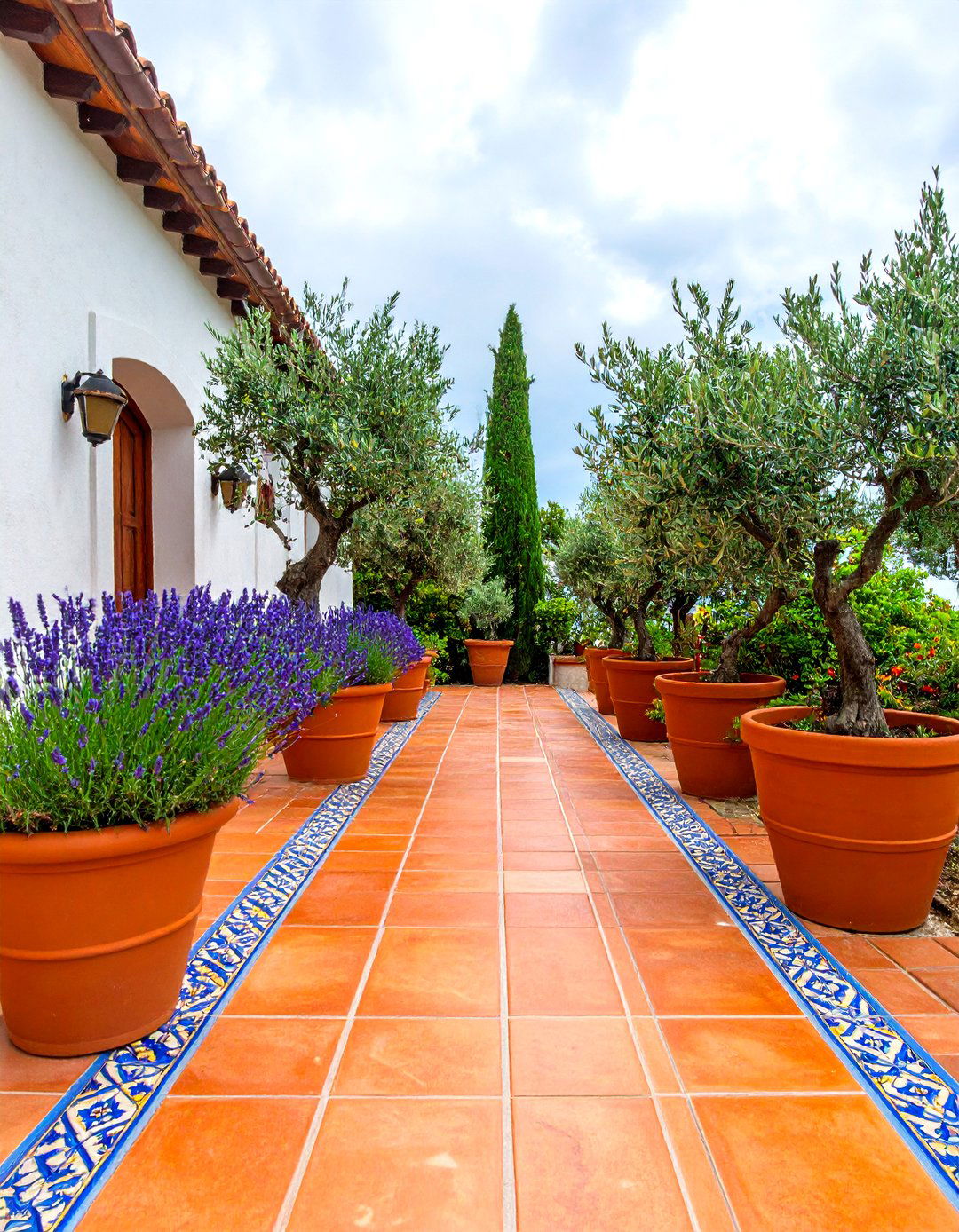 The Mediterranean Tiled Walkway - 30 front walkway landscaping ideas