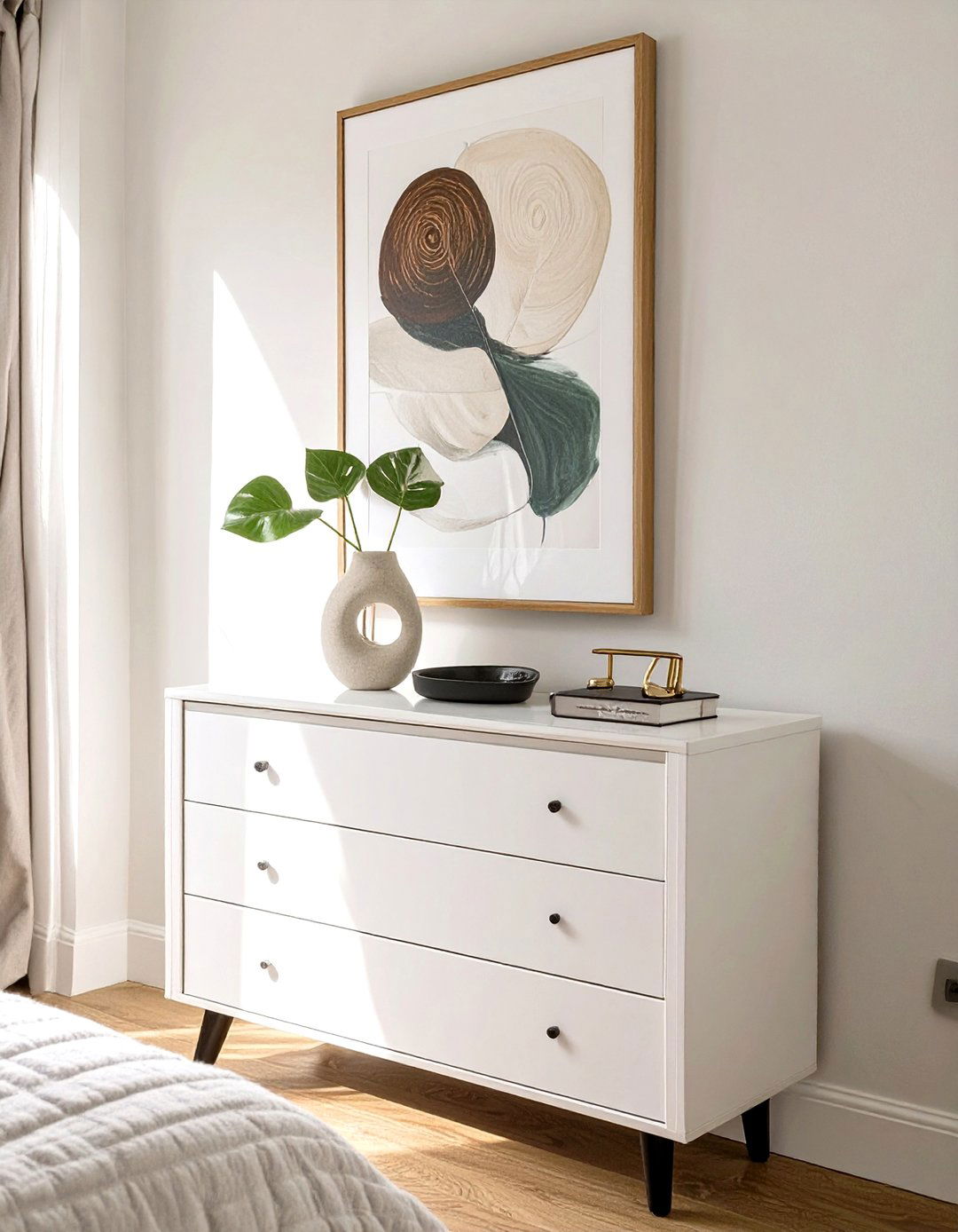 The Minimalist Bedroom Sanctuary - 30 master bedroom dresser decor ideas