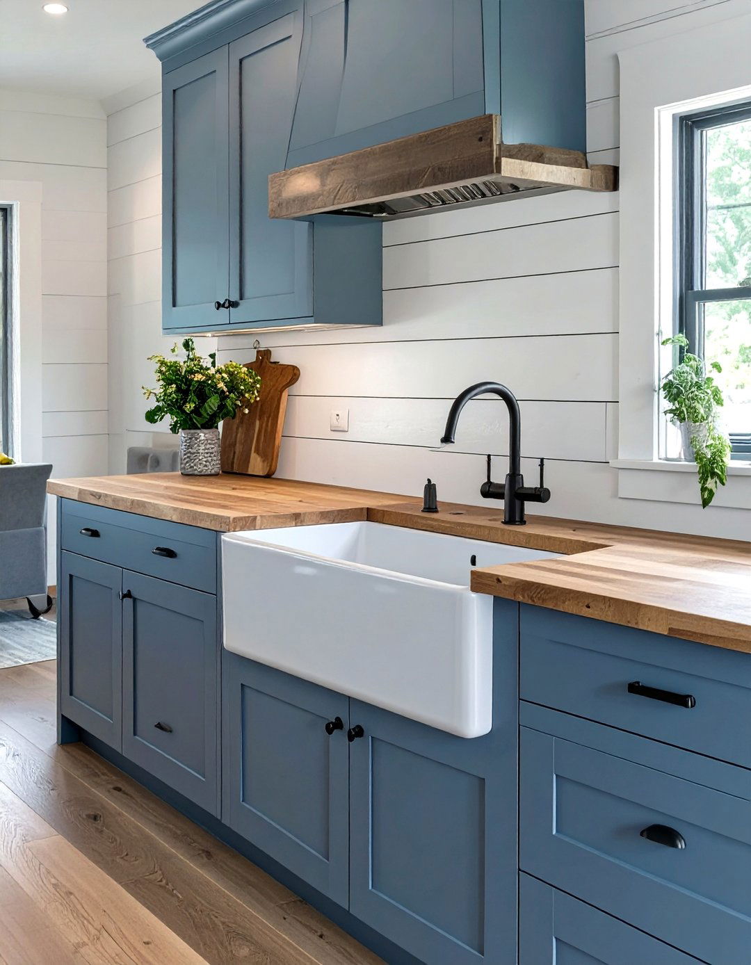 The Modern Farmhouse Kitchen - 30 apartment kitchen ideas