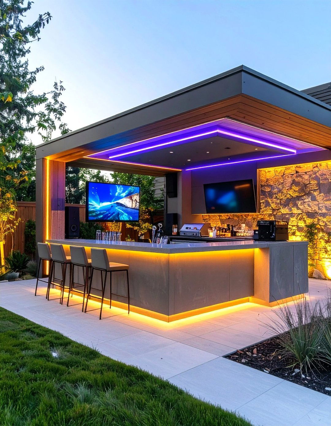 The Smart Tech Outdoor Bar - 30 modern outdoor bar ideas