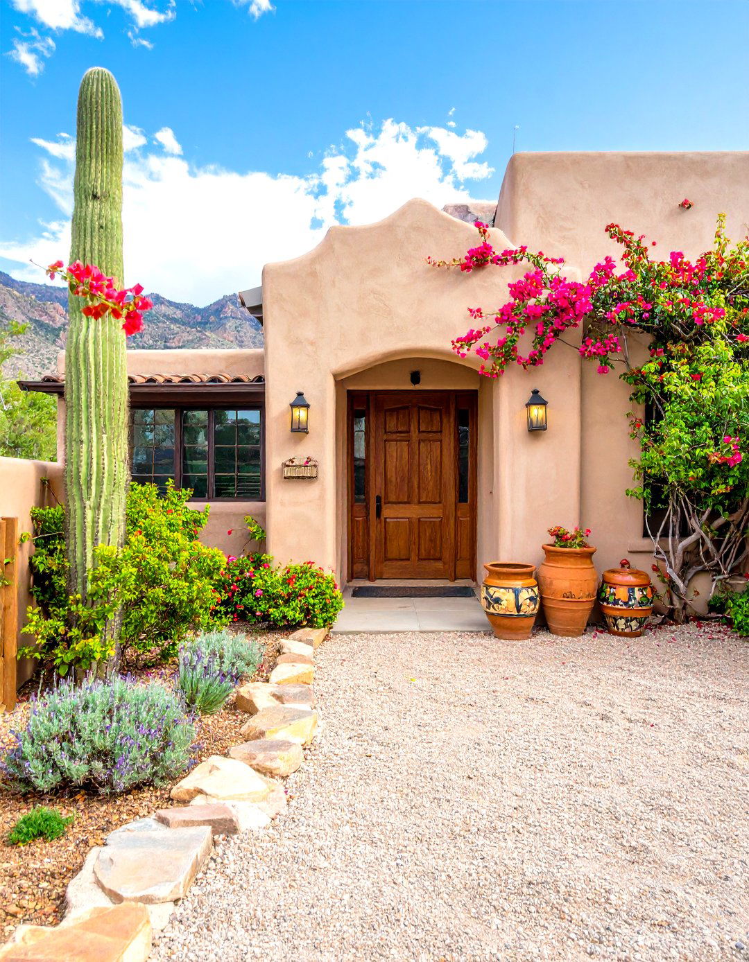 The Southwestern Style Front Yard - 30 landscaping ideas for front yards