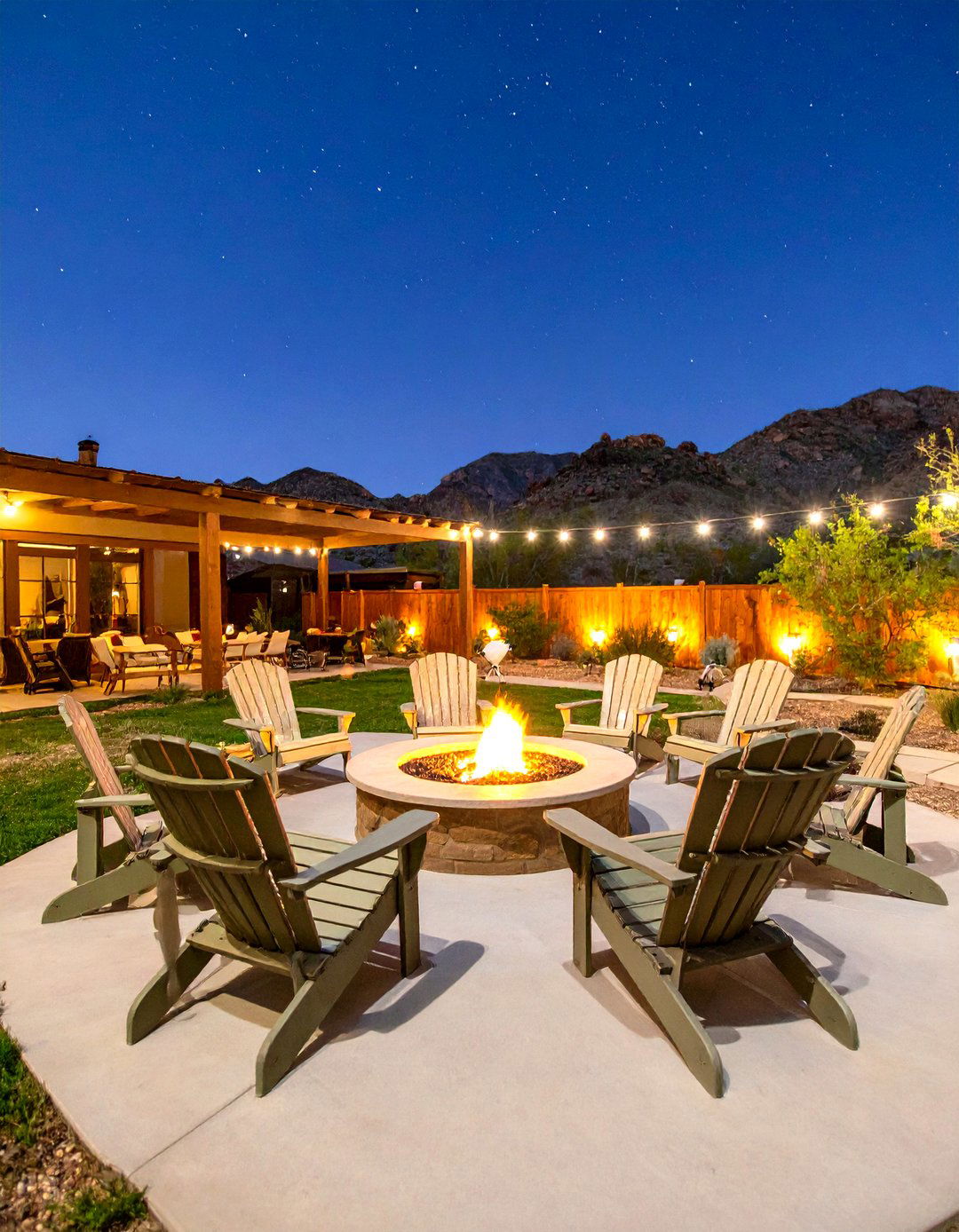 The Stargazers Fire Pit Lounge - 30 desert backyard ideas