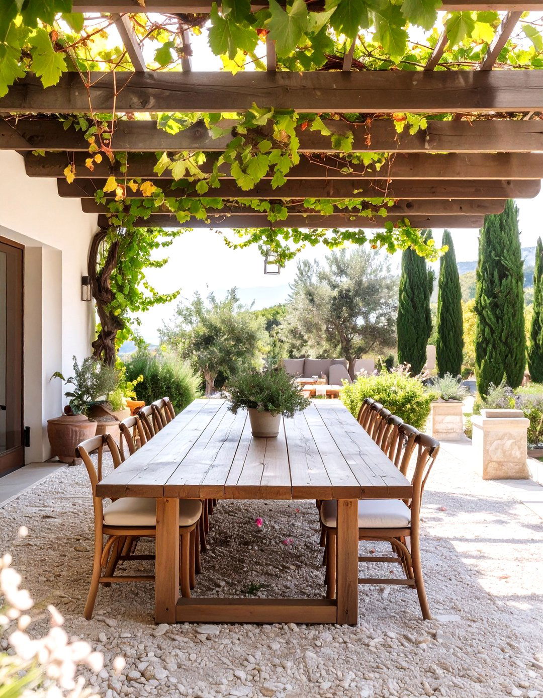 The Tuscan Inspired Alfresco Dining Room - 30 ai outdoor entertaining space ideas