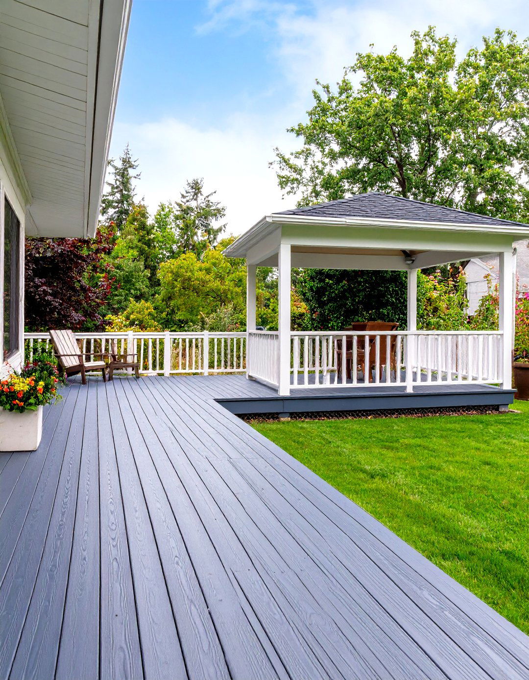 Two Tone Deck with Contrasting Floors and Rails - 30 painted deck ideas