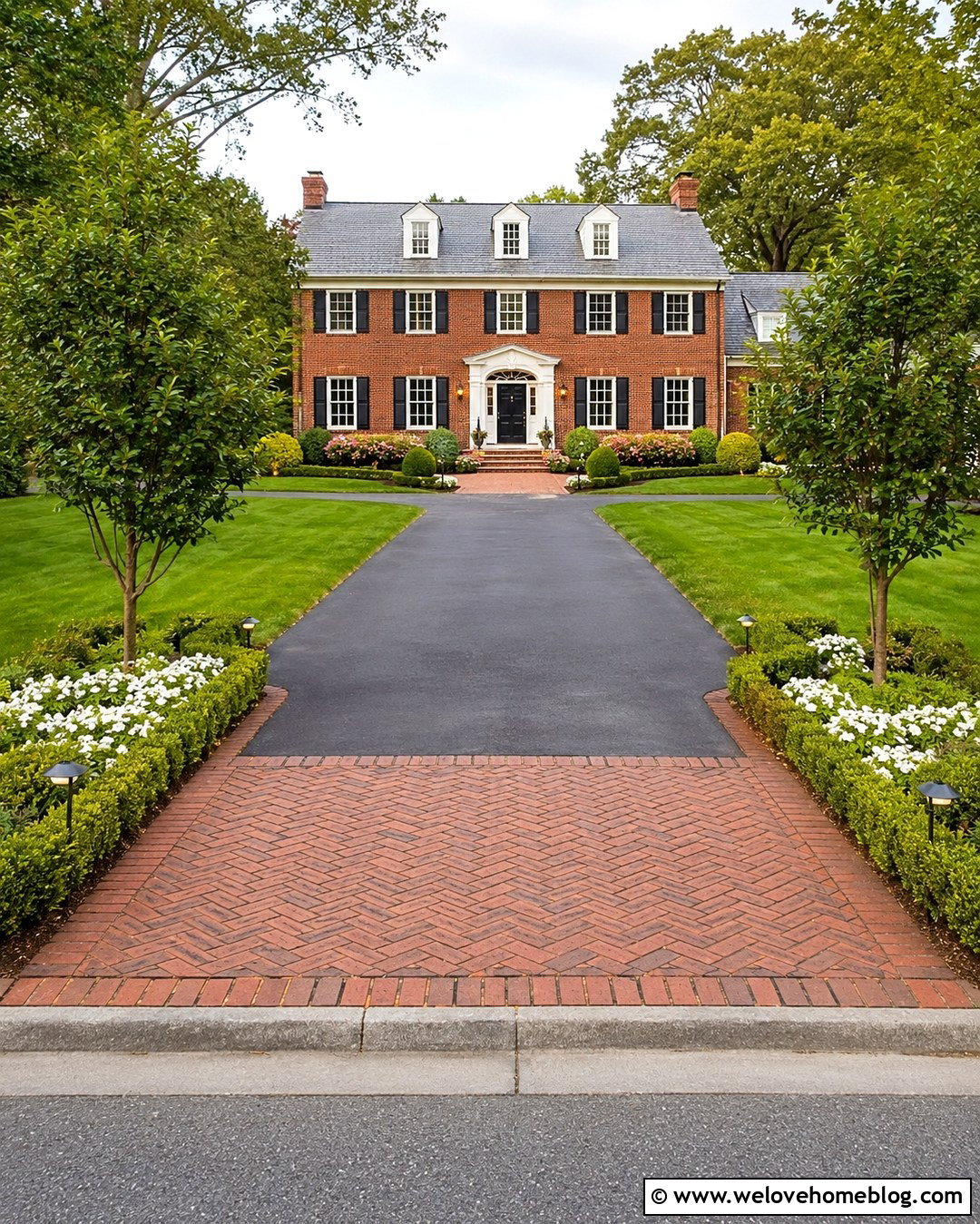 Asphalt Driveway Entrance With A Brick Apron - 20 Driveway Landscape For Entrance Ideas