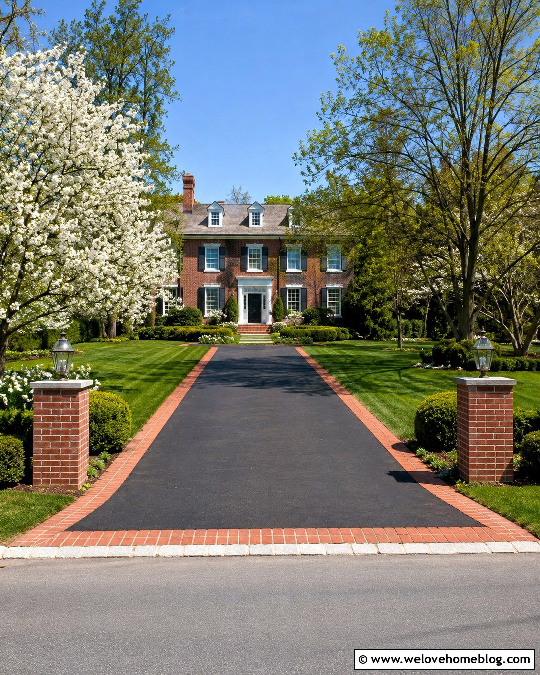 Asphalt Driveway With Red Brick Edging - 20 Driveway Brick Edging Ideas