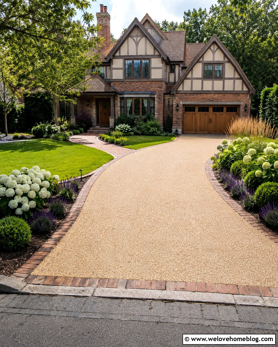 20 Resin Driveway Inspiration Ideas for a Sleek Home Upgrade