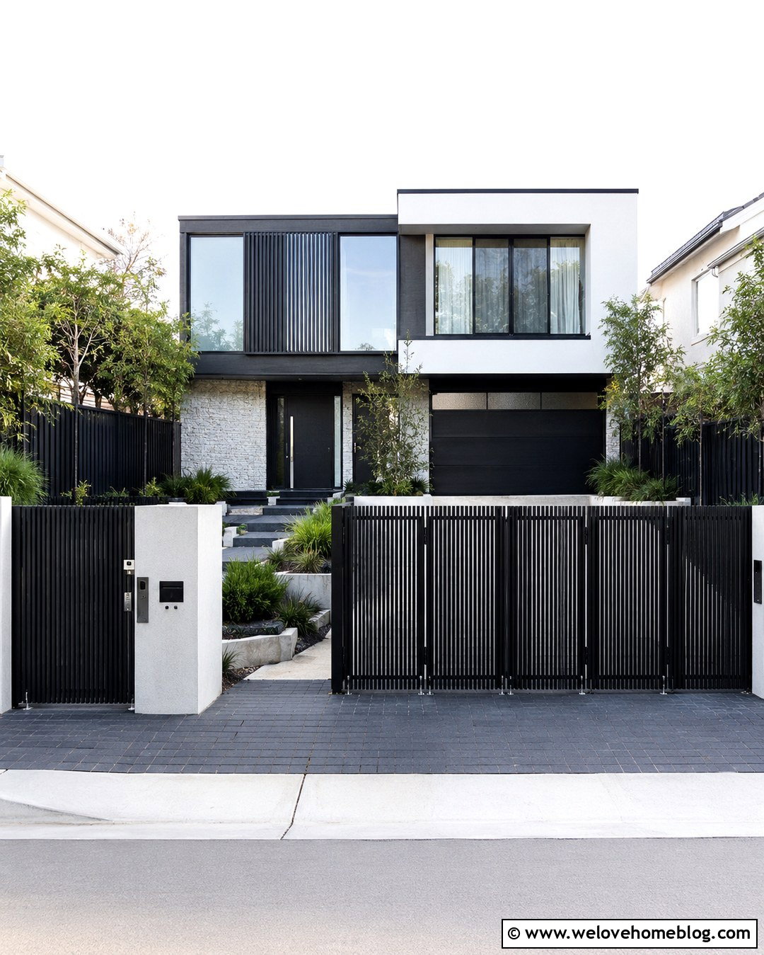 Bi Fold Aluminum Driveway Gate - 20 driveway & walkway aluminum gates ideas