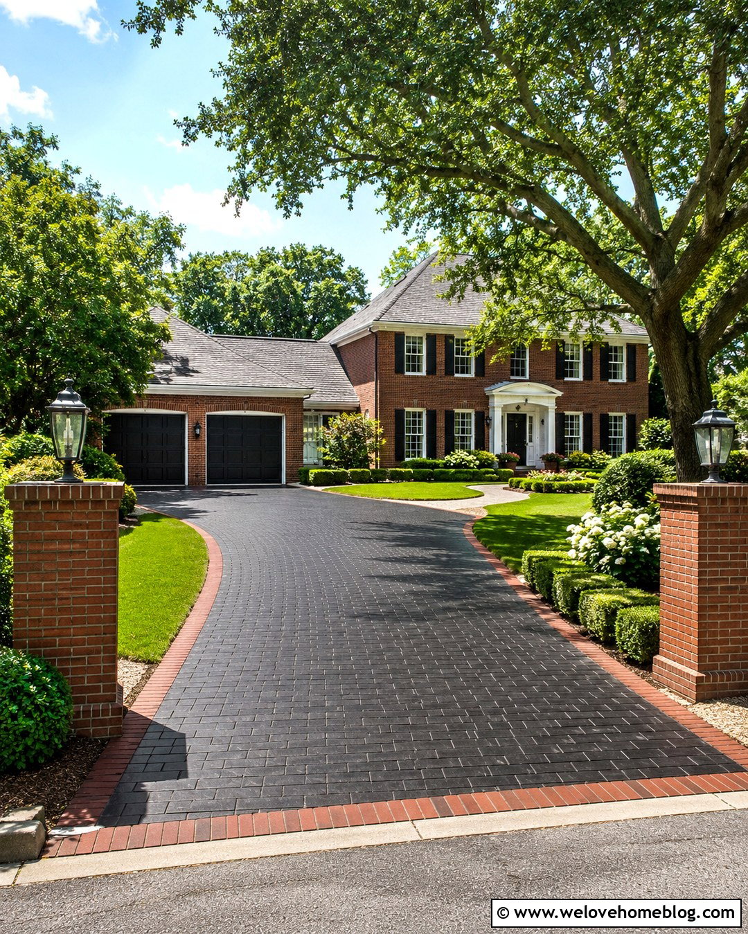Black Brick Paver Driveway With Red Brick Border - 20 Black Brick Pavers Driveway Ideas