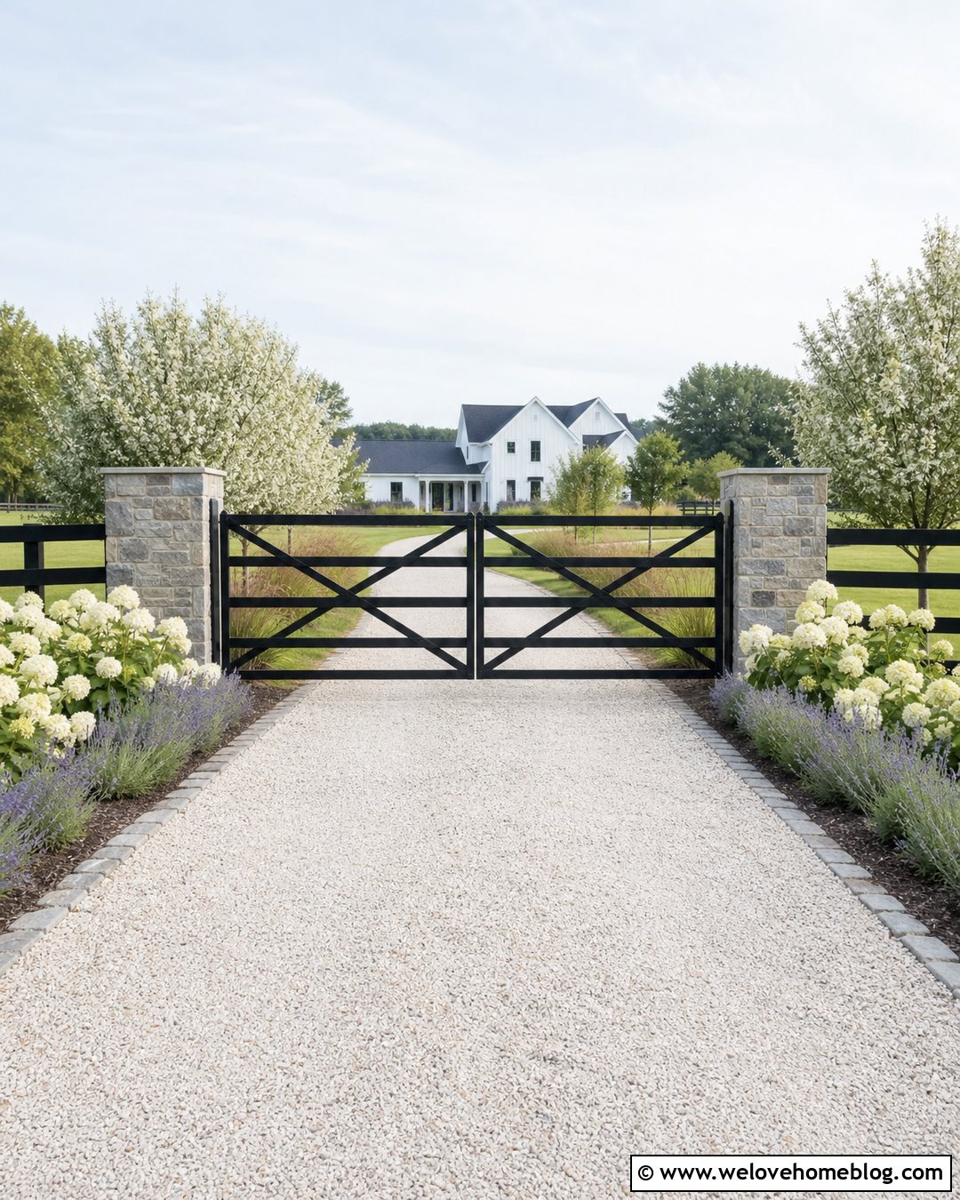 Black Farmhouse Crossbuck Driveway Gate - 25 Black Driveway Gate Ideas