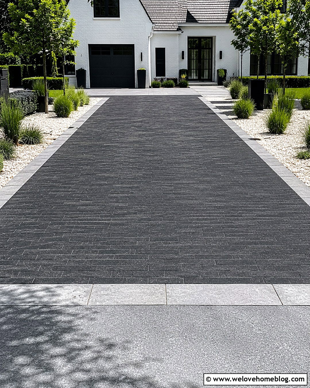 Black Granite Stone Paver Driveway - 20 stone paver driveway ideas