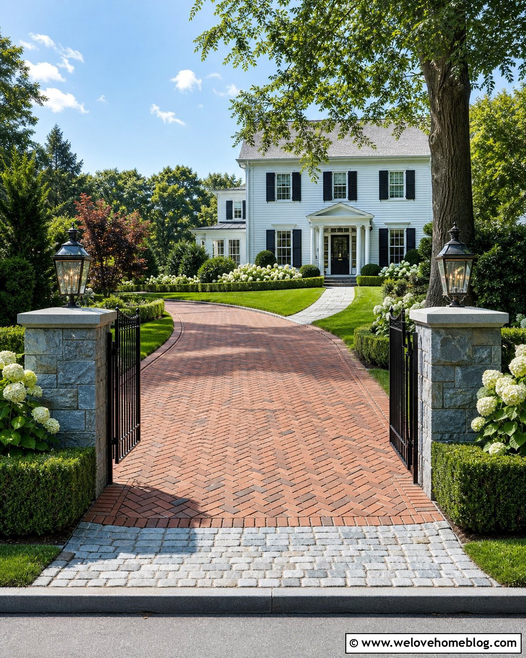 Bluestone Pillars With A Brick Driveway - 40 Stone Pillars Driveway Entrance Ideas