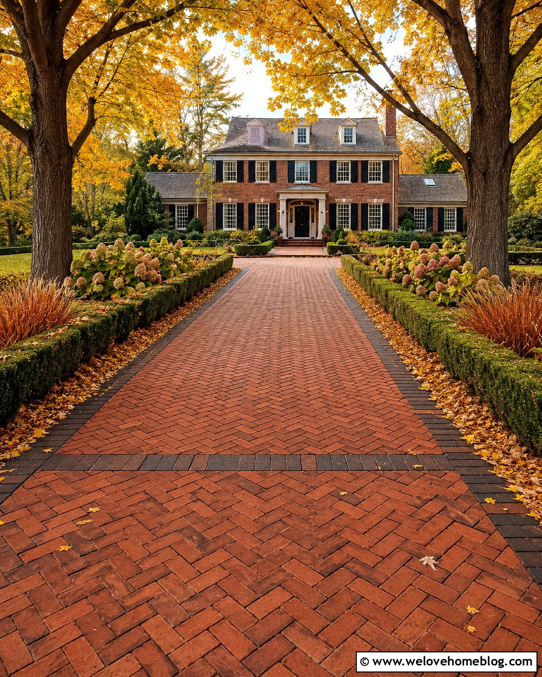 Brick Autumn Leafy Driveway - 20 Autumn Leafy Driveway Ideas