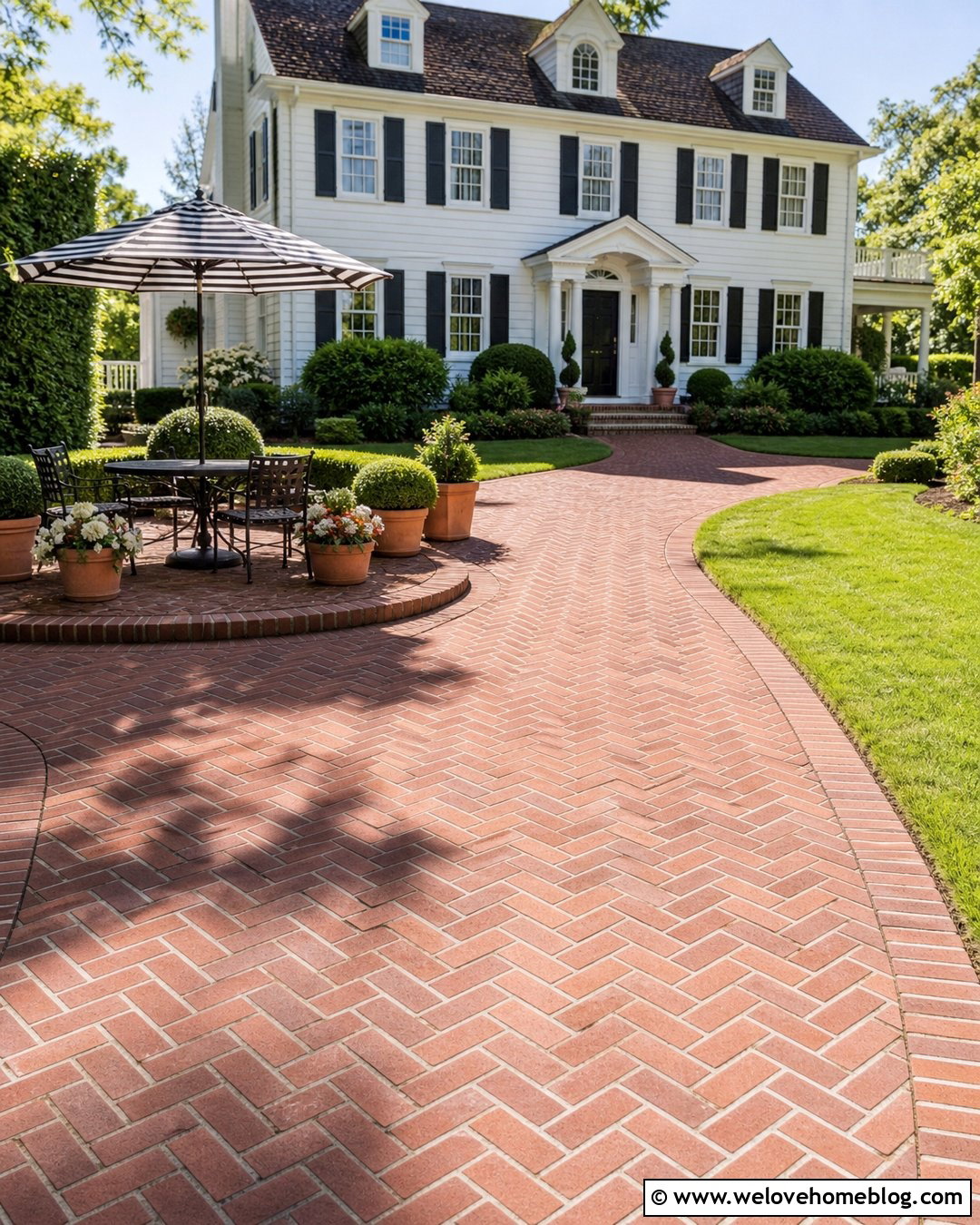 Brick Driveway Cafe Table Hangout - 20 driveway hangout ideas