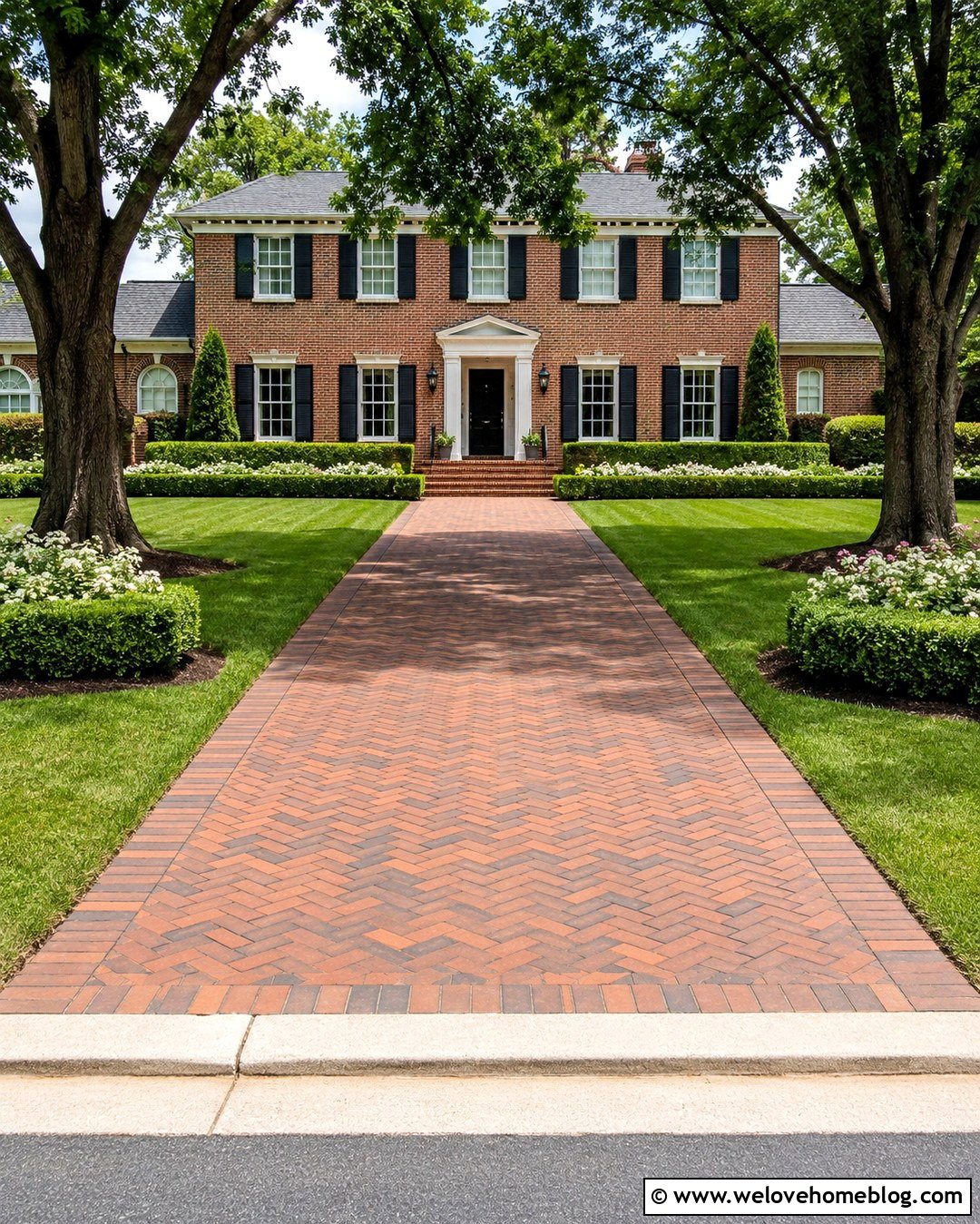 Brick Driveway With Matching Front Walkway - 20 Front Of House Driveway Ideas