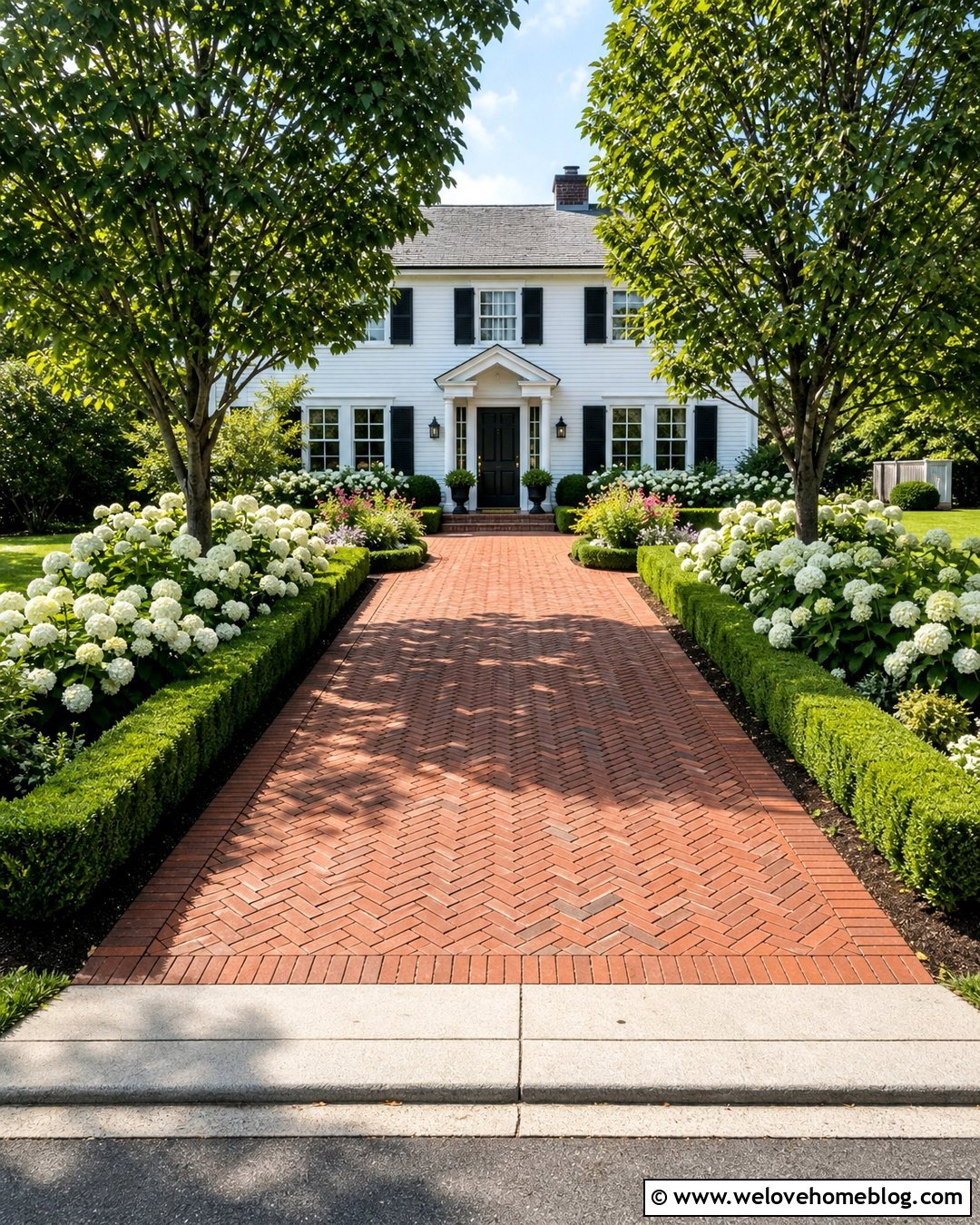 Brick Front Garden Driveway With Boxwood Planting - 25 front garden driveway ideas